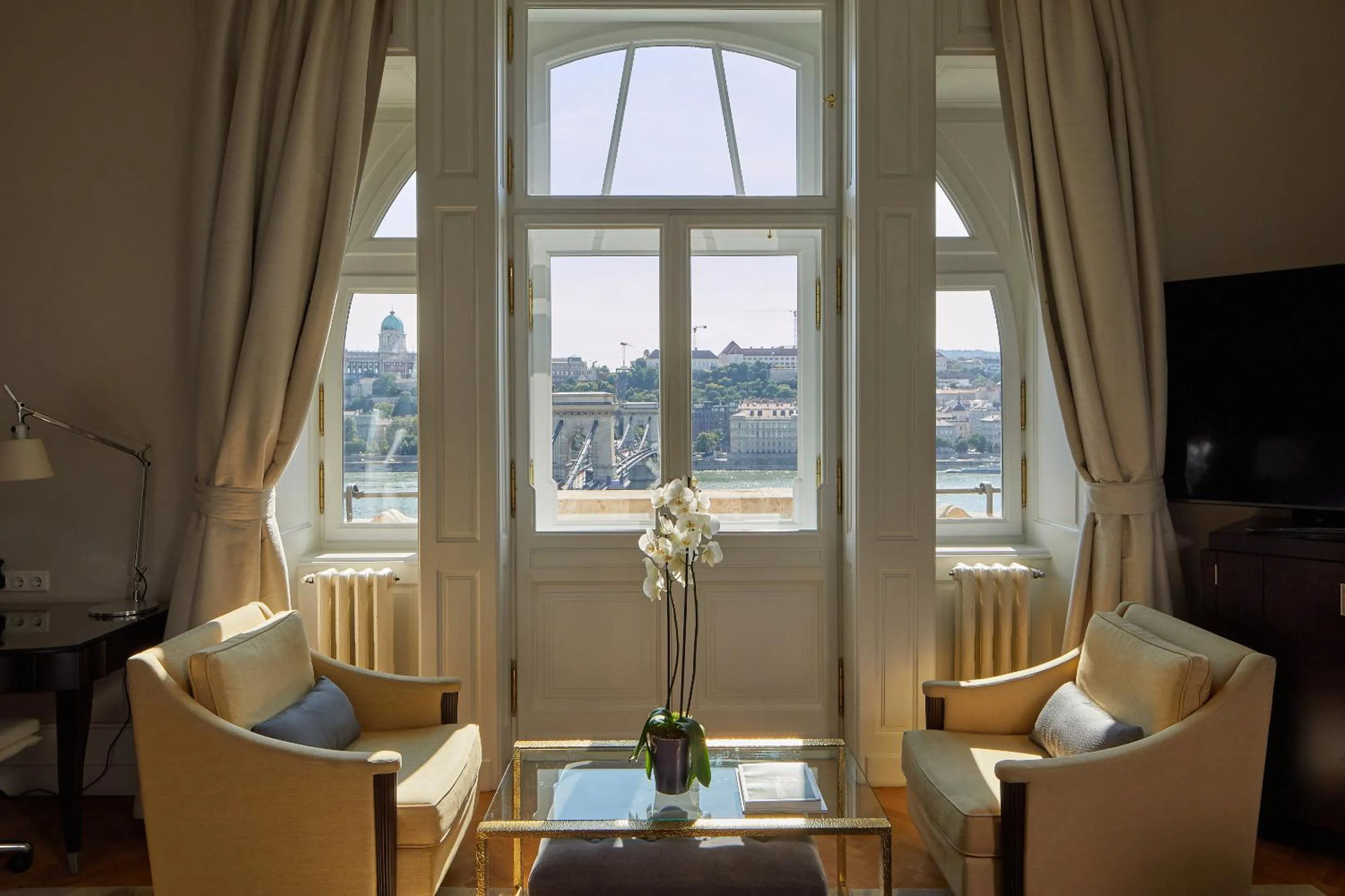 Living room in Four Seasons Hotel Gresham Palace Budapest