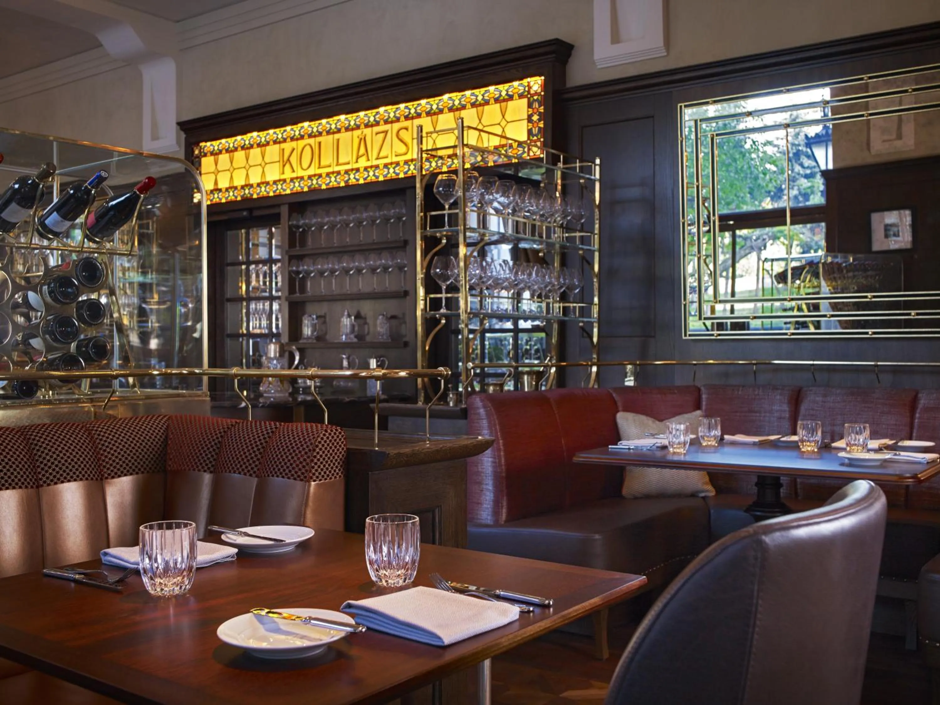 Lounge or bar in Four Seasons Hotel Gresham Palace Budapest