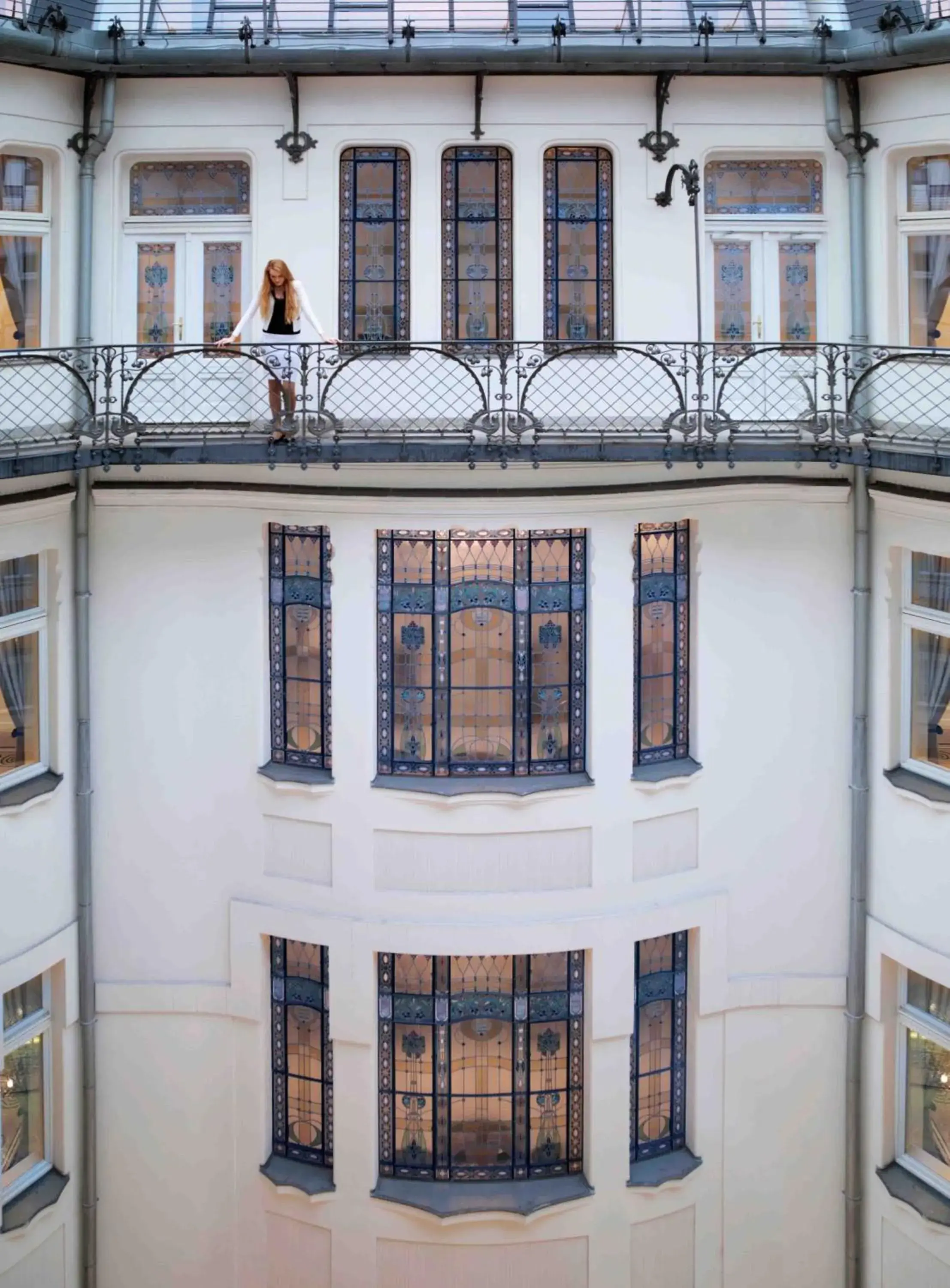 Facade/entrance in Four Seasons Hotel Gresham Palace Budapest Facade/entrance in Four Seasons Hotel Gresham Palace Budapest