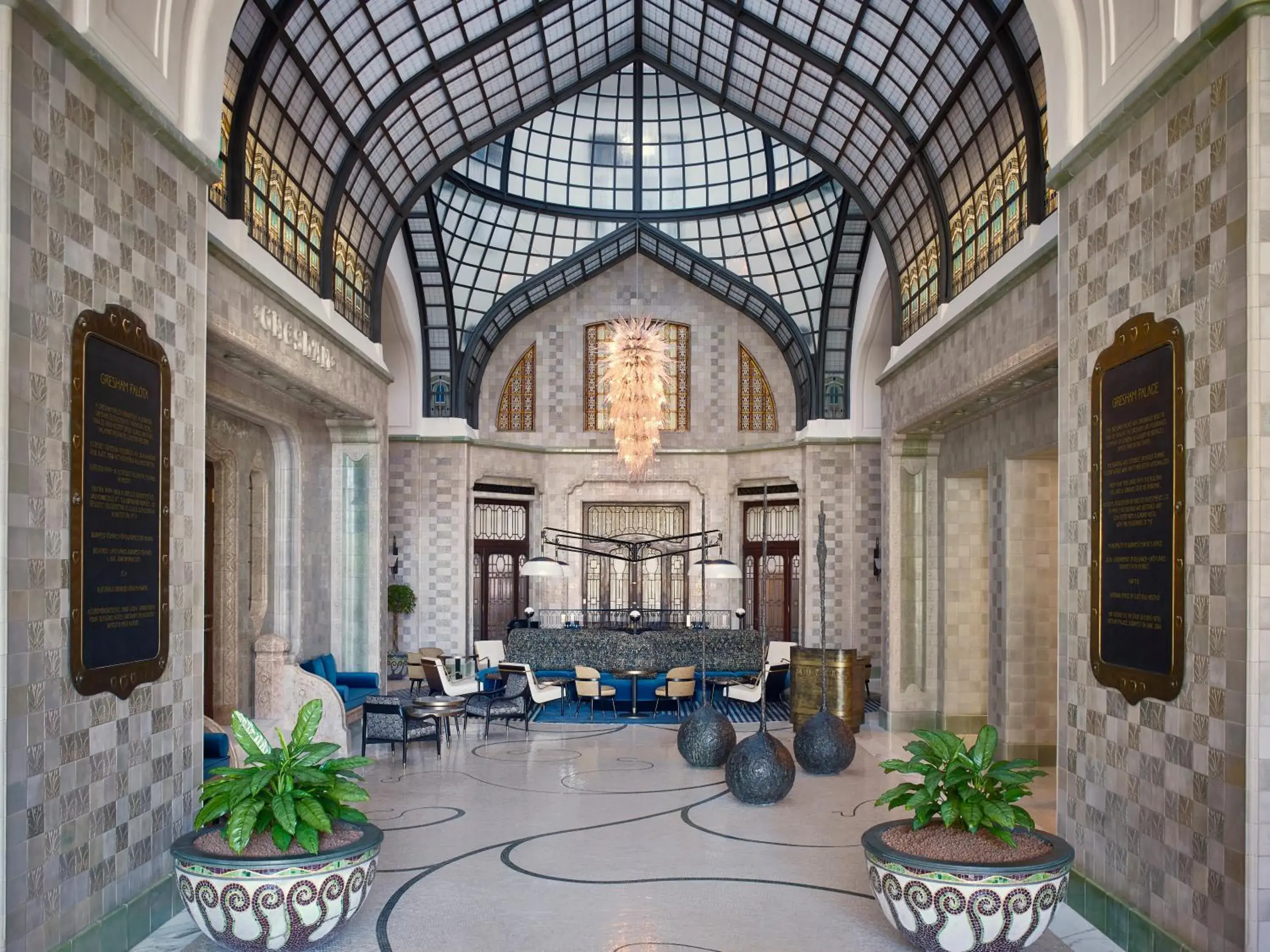 Lobby or reception in Four Seasons Hotel Gresham Palace Budapest Lobby or reception in Four Seasons Hotel Gresham Palace Budapest