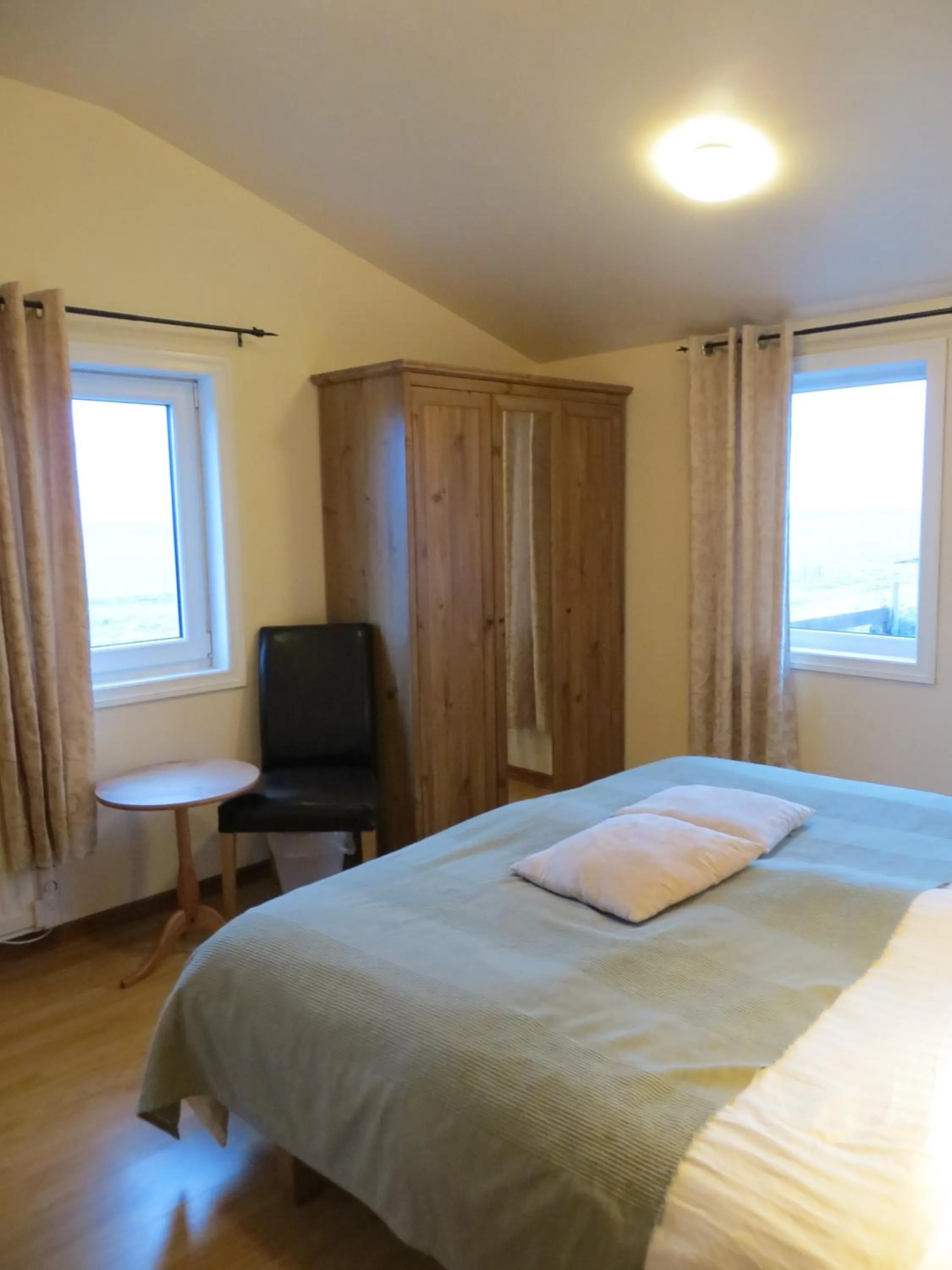 Photo of the whole room in Guesthouse Vellir