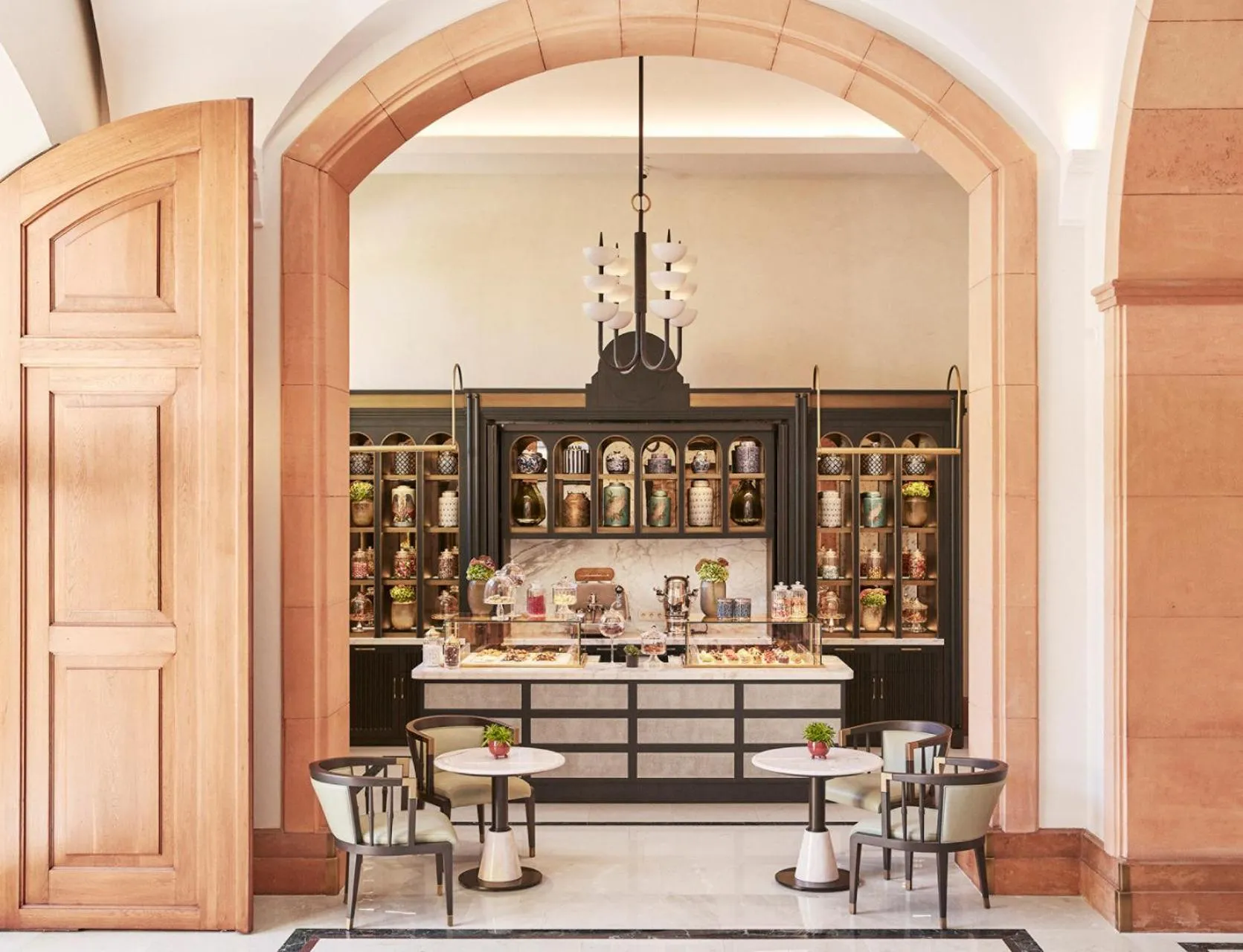 Lounge or bar in Four Seasons Hotel Istanbul at Sultanahmet