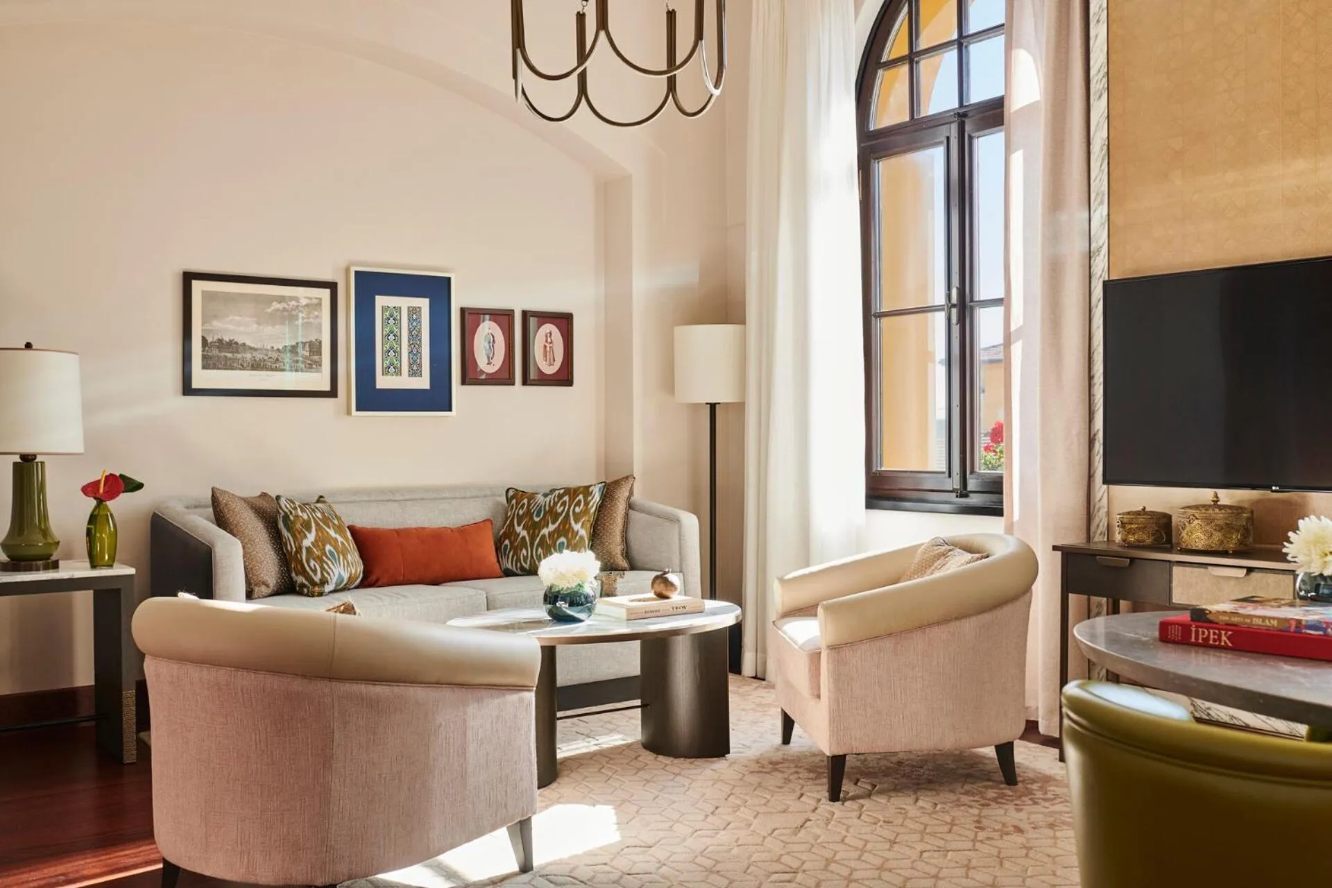 Living room in Four Seasons Hotel Istanbul at Sultanahmet