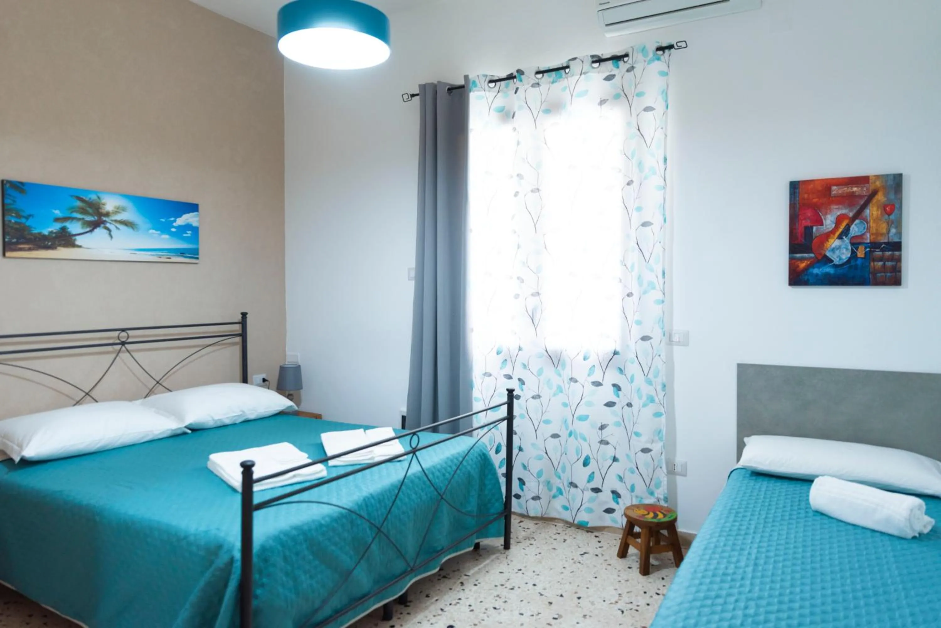 Bed in Villa con piscina Alcamo Marina
