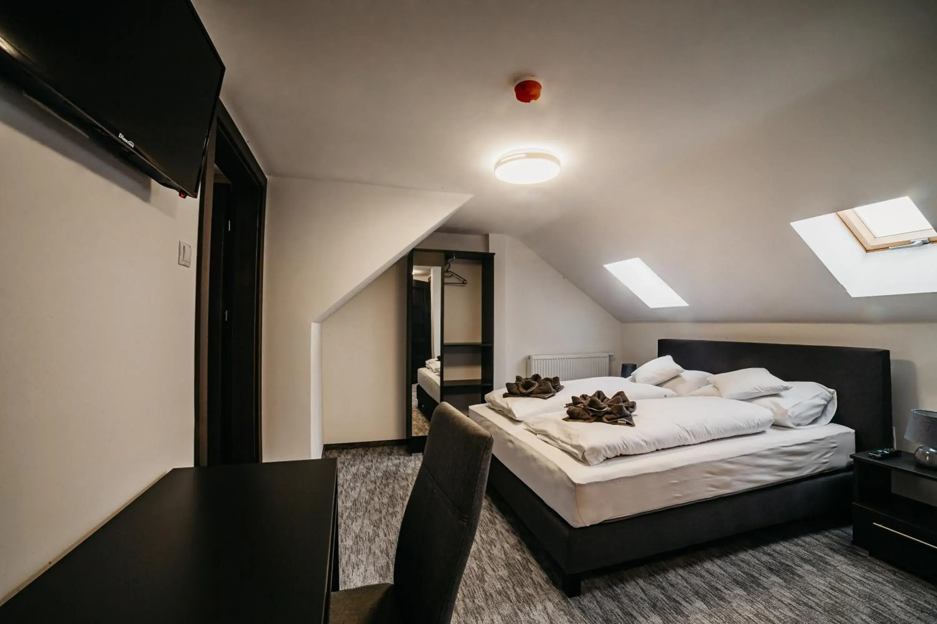 Deluxe Double Room in Cédrus Club Hotel Deluxe Double Room in Cédrus Club Hotel