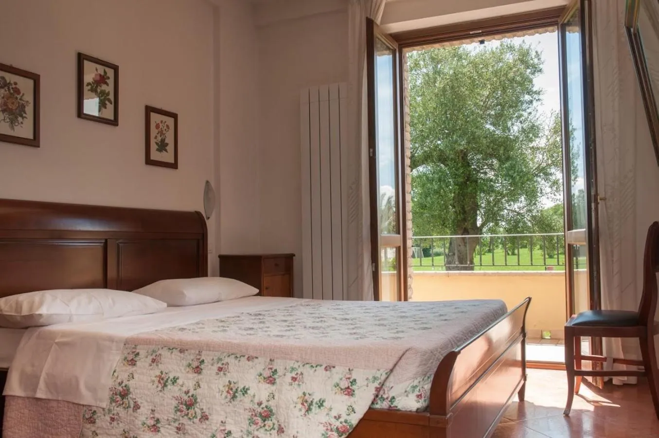 Photo of the whole room, Bed in Agriturismo Il Casale di Monica