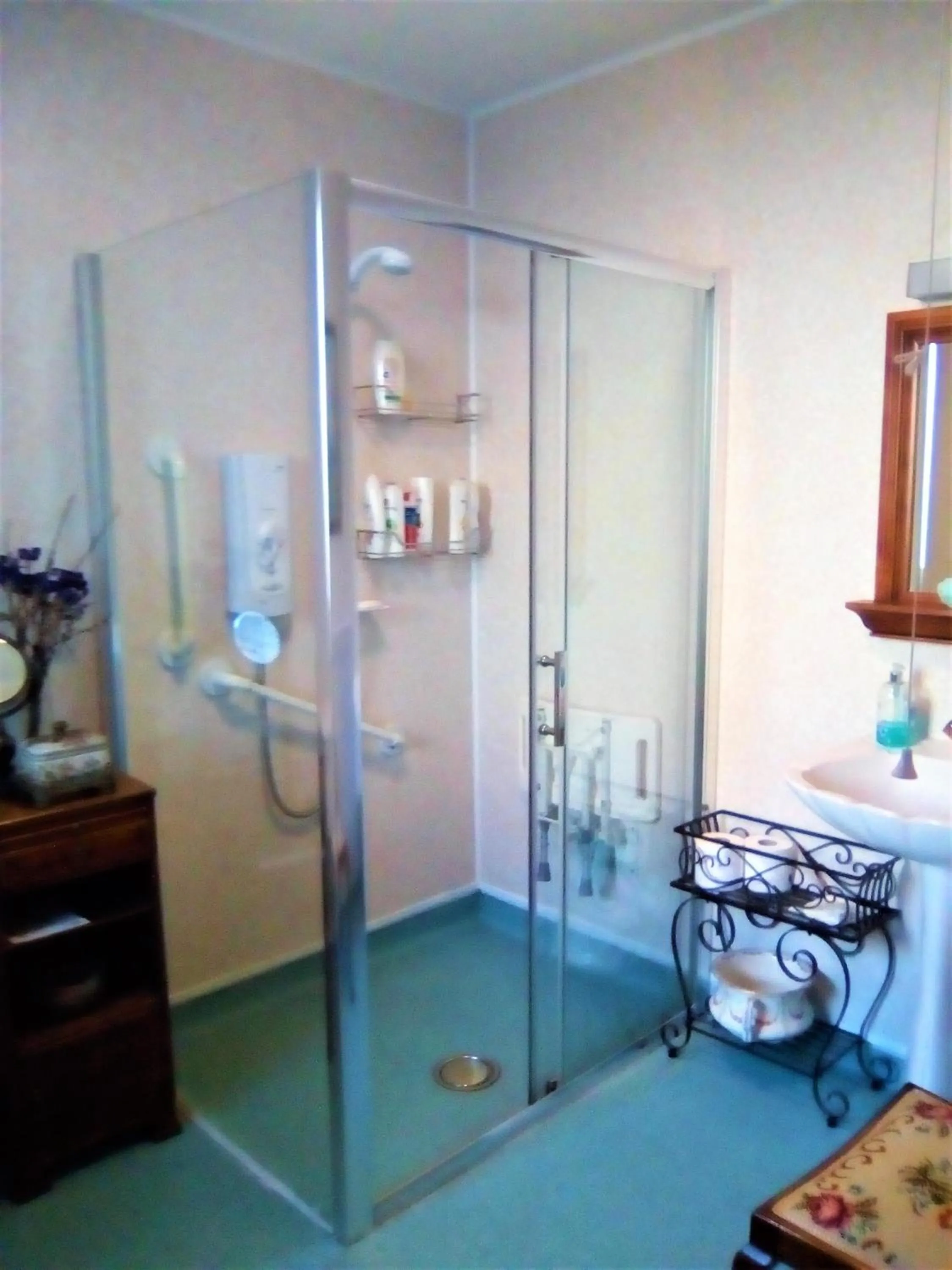 Shower in Song of the Sea, Selkie House