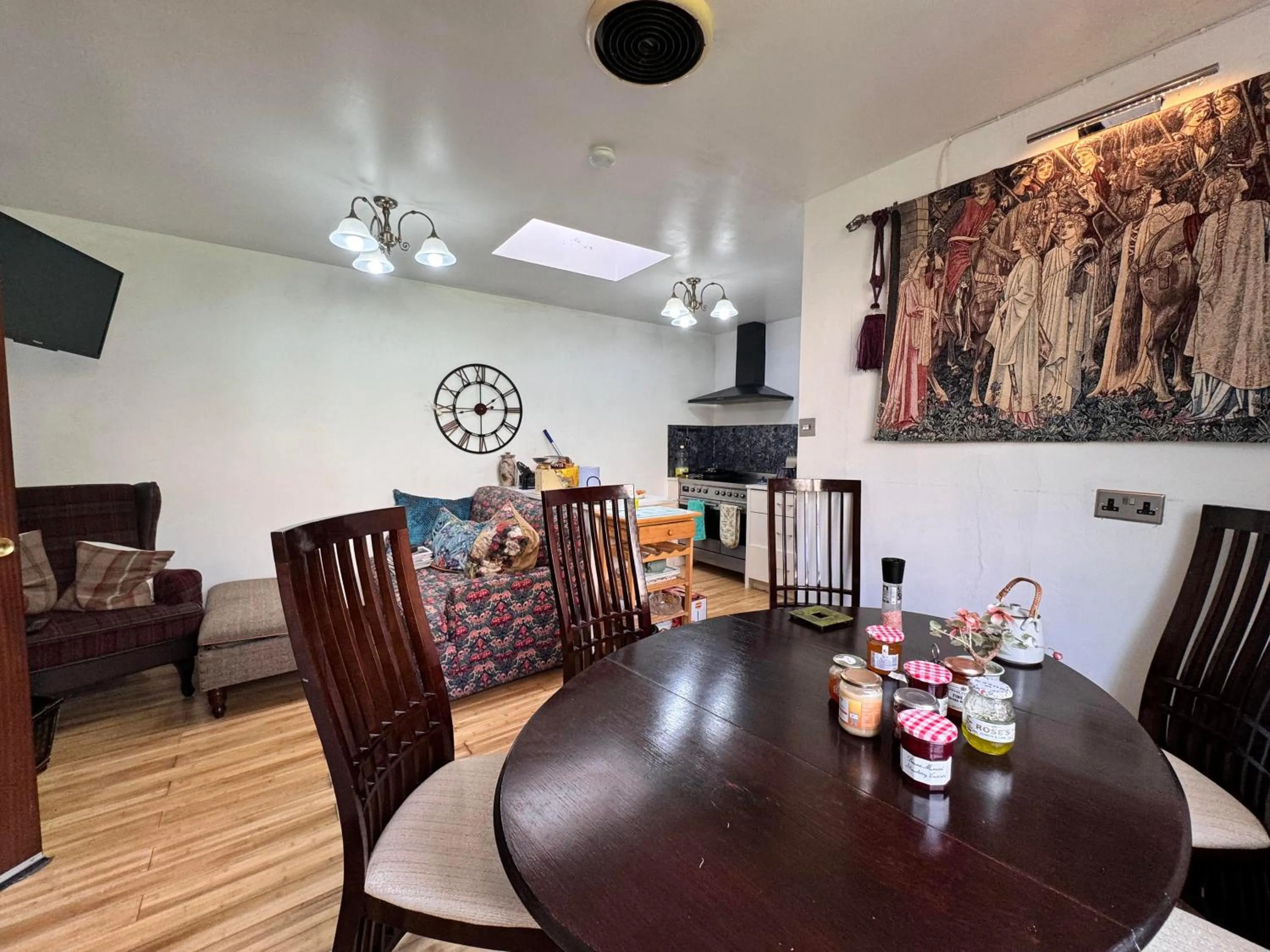 Communal kitchen in Song of the Sea, Selkie House