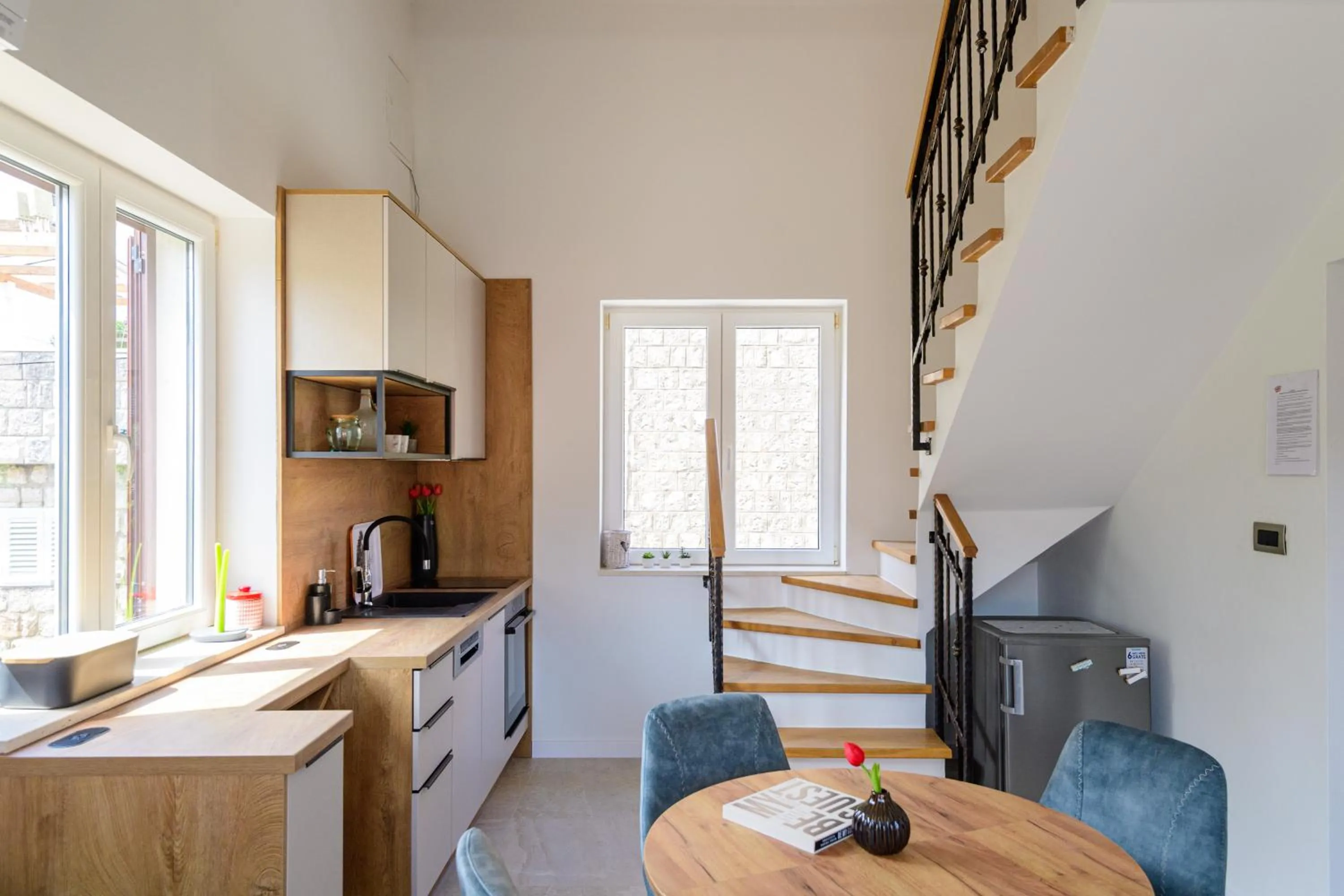 Apartments Kralj Ana