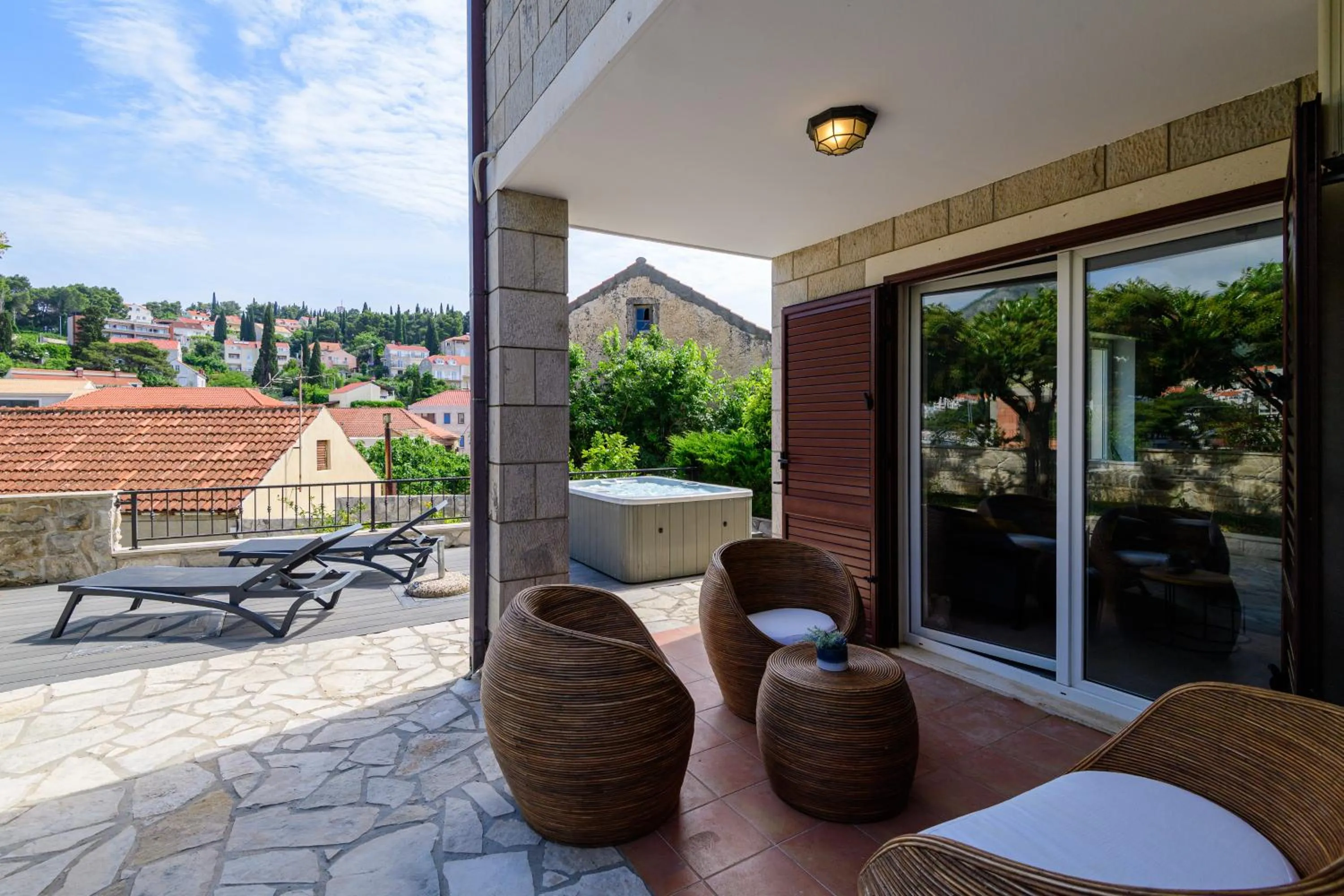 Apartments Kralj Ana