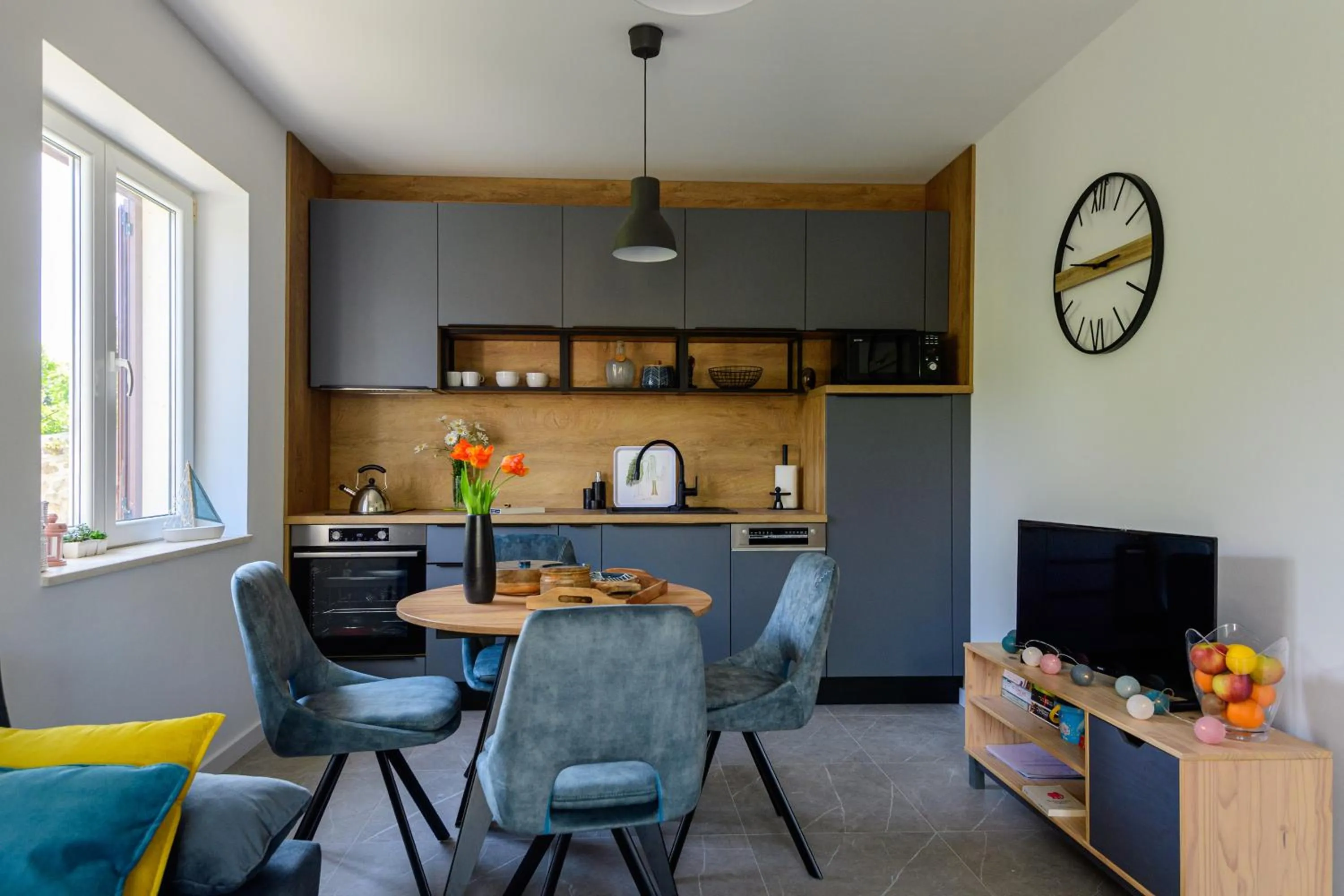 Apartments Kralj Ana