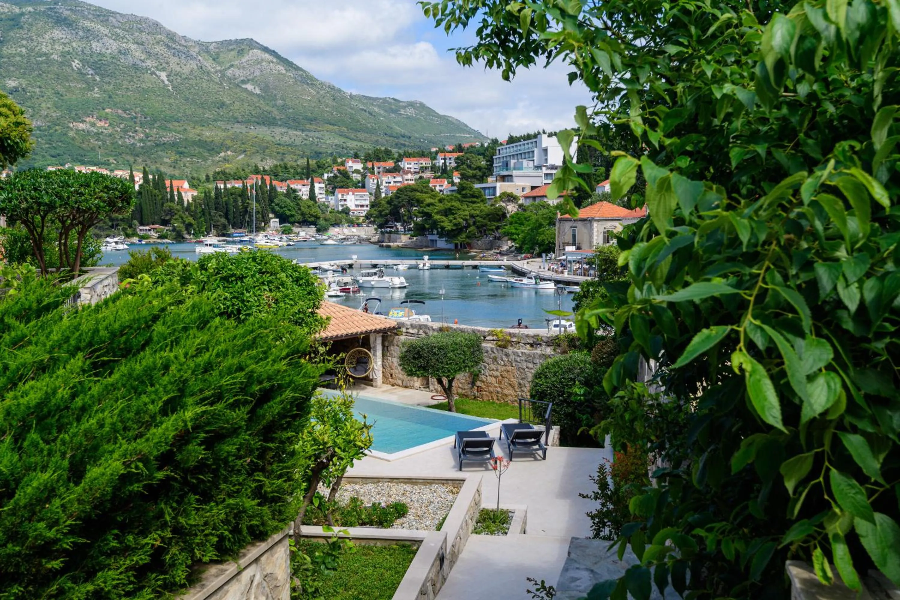Apartments Kralj Ana