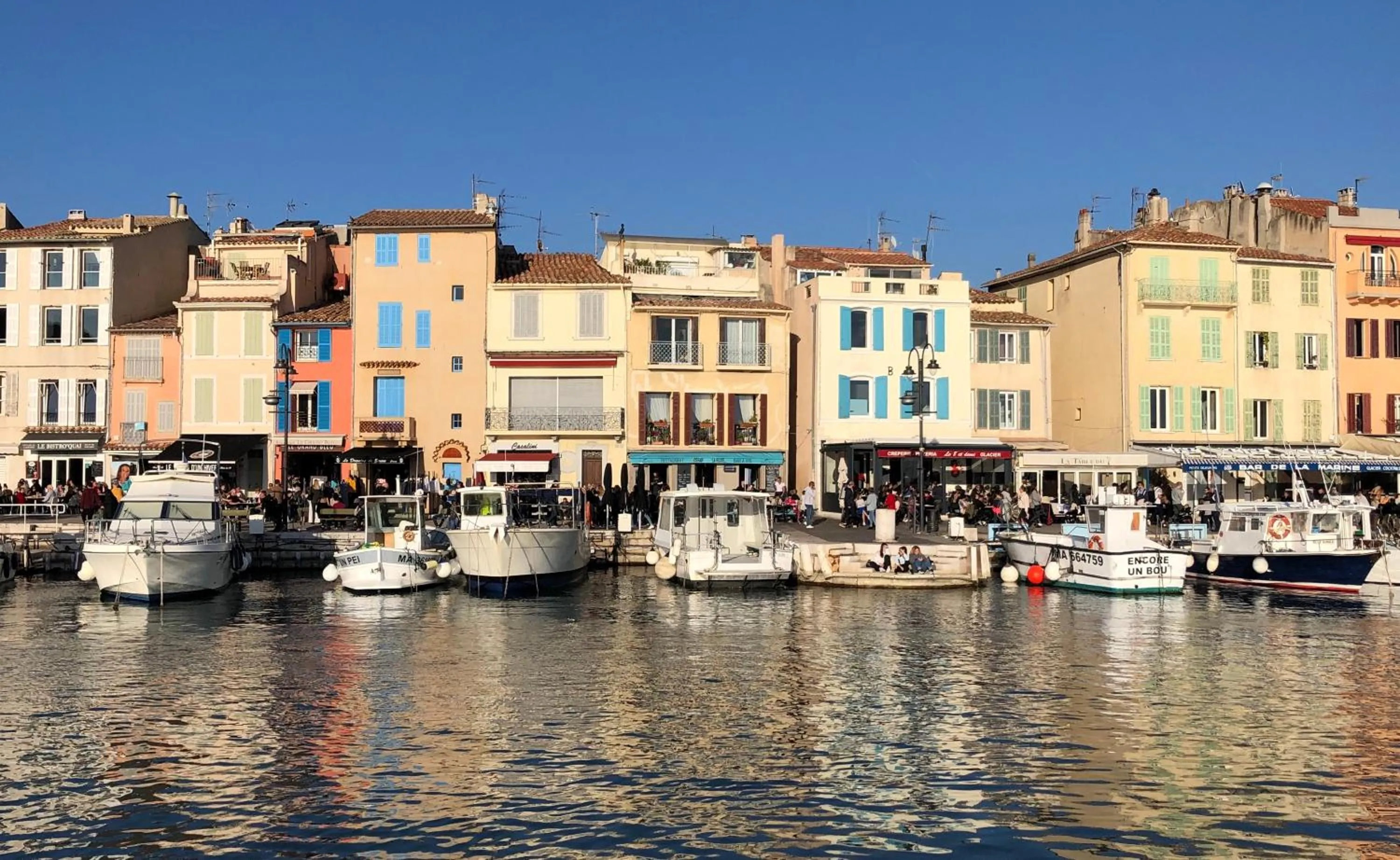 Nearby landmark in THE ADDRESS CASSIS