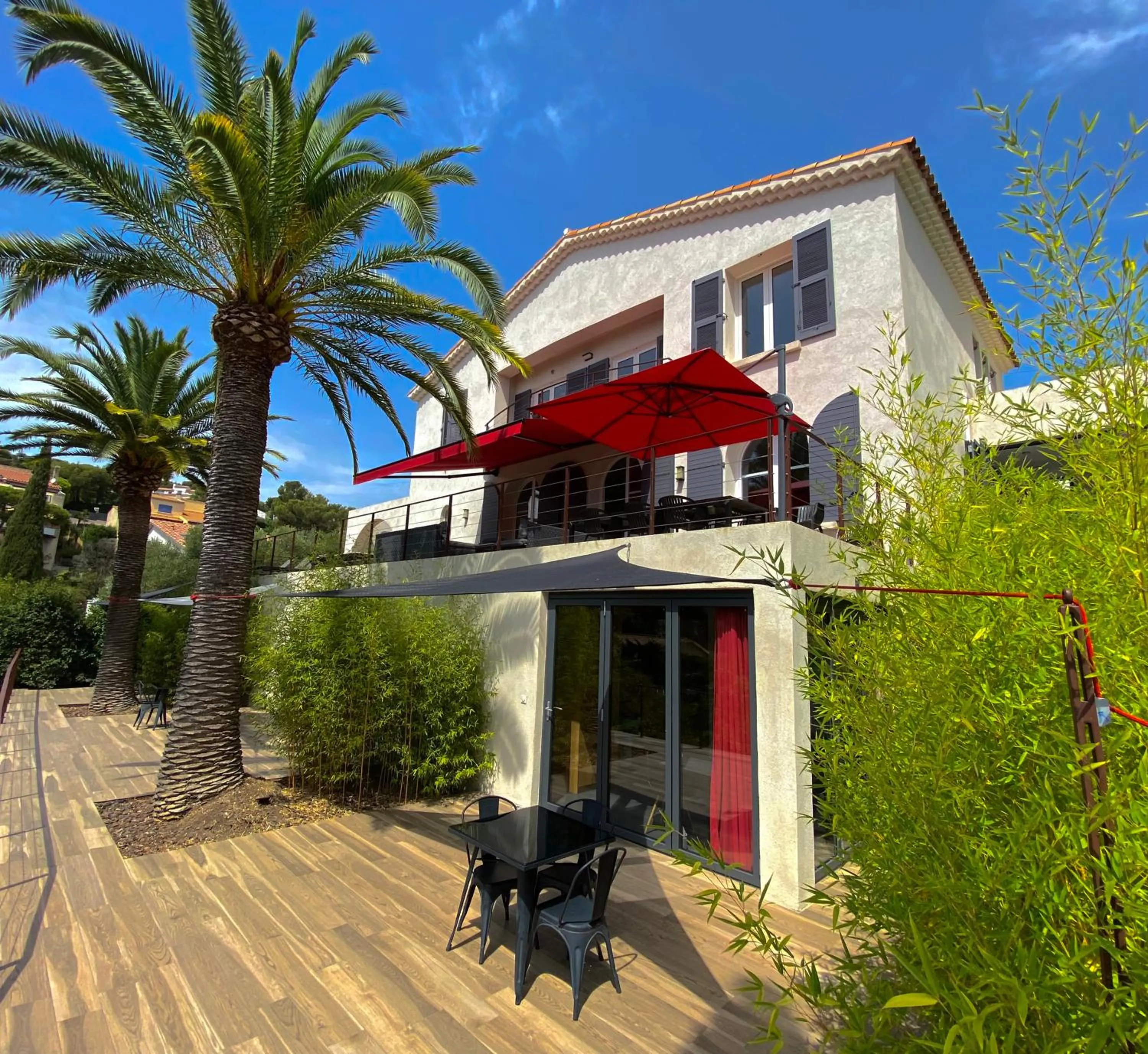 Property building in THE ADDRESS CASSIS