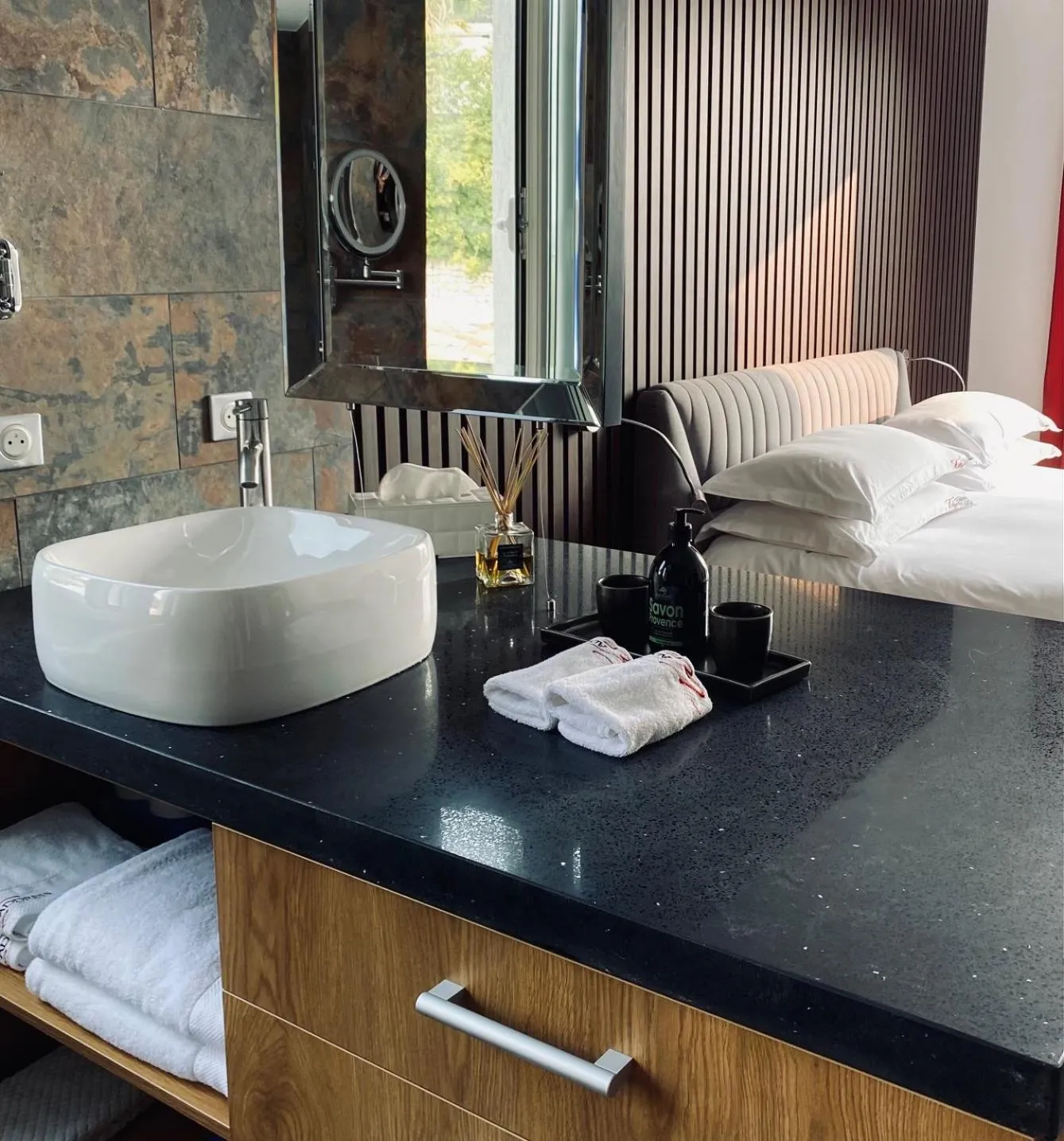 Bathroom, Bed in THE ADDRESS CASSIS