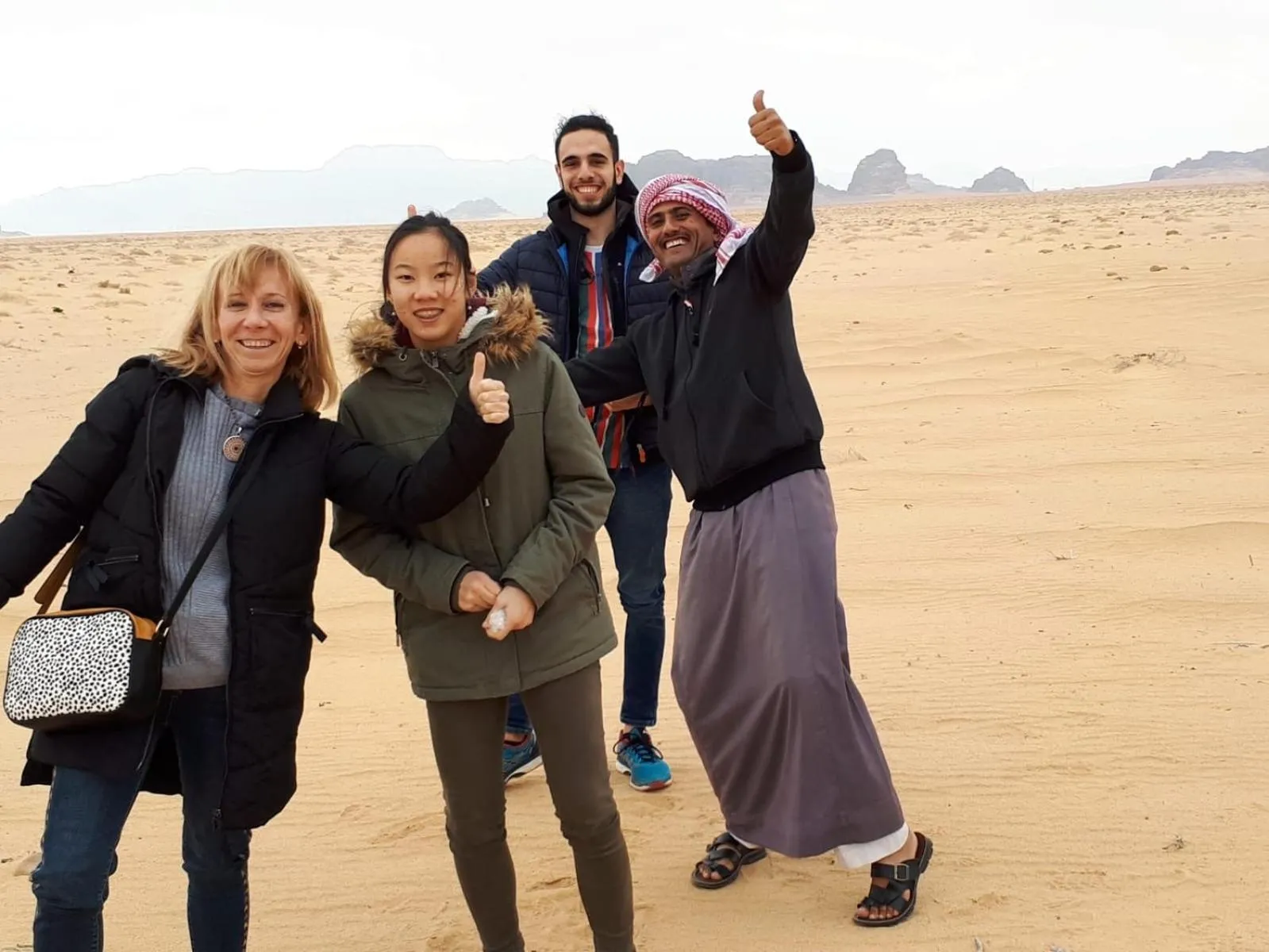WADI RUM-Bedouin Tents and Jeep Tours