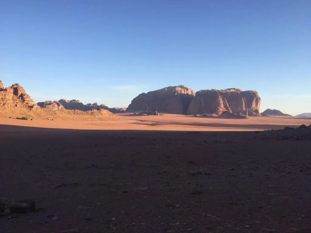 WADI RUM-Bedouin Tents and Jeep Tours