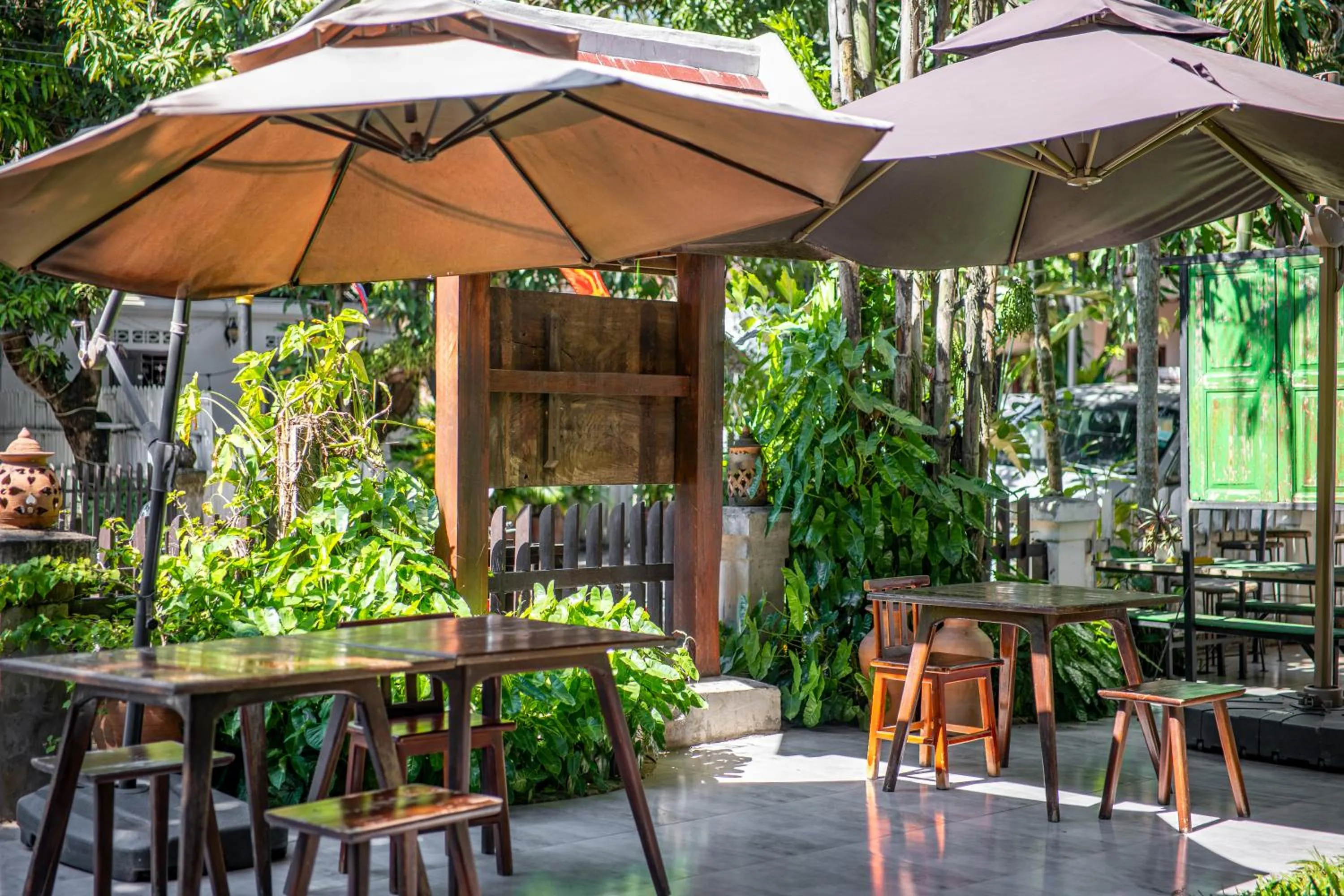 wisdom mystery Hotel