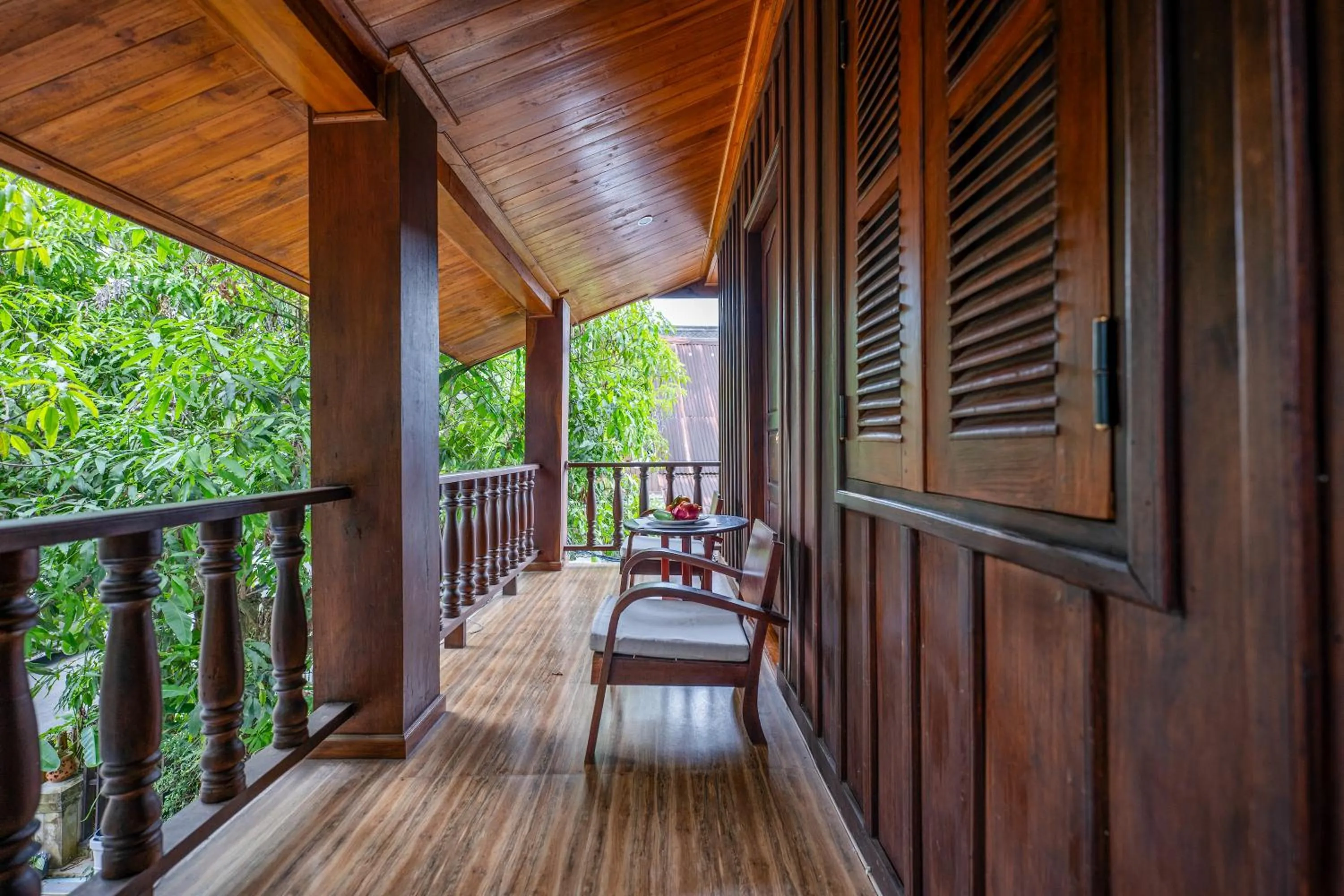 wisdom mystery Hotel