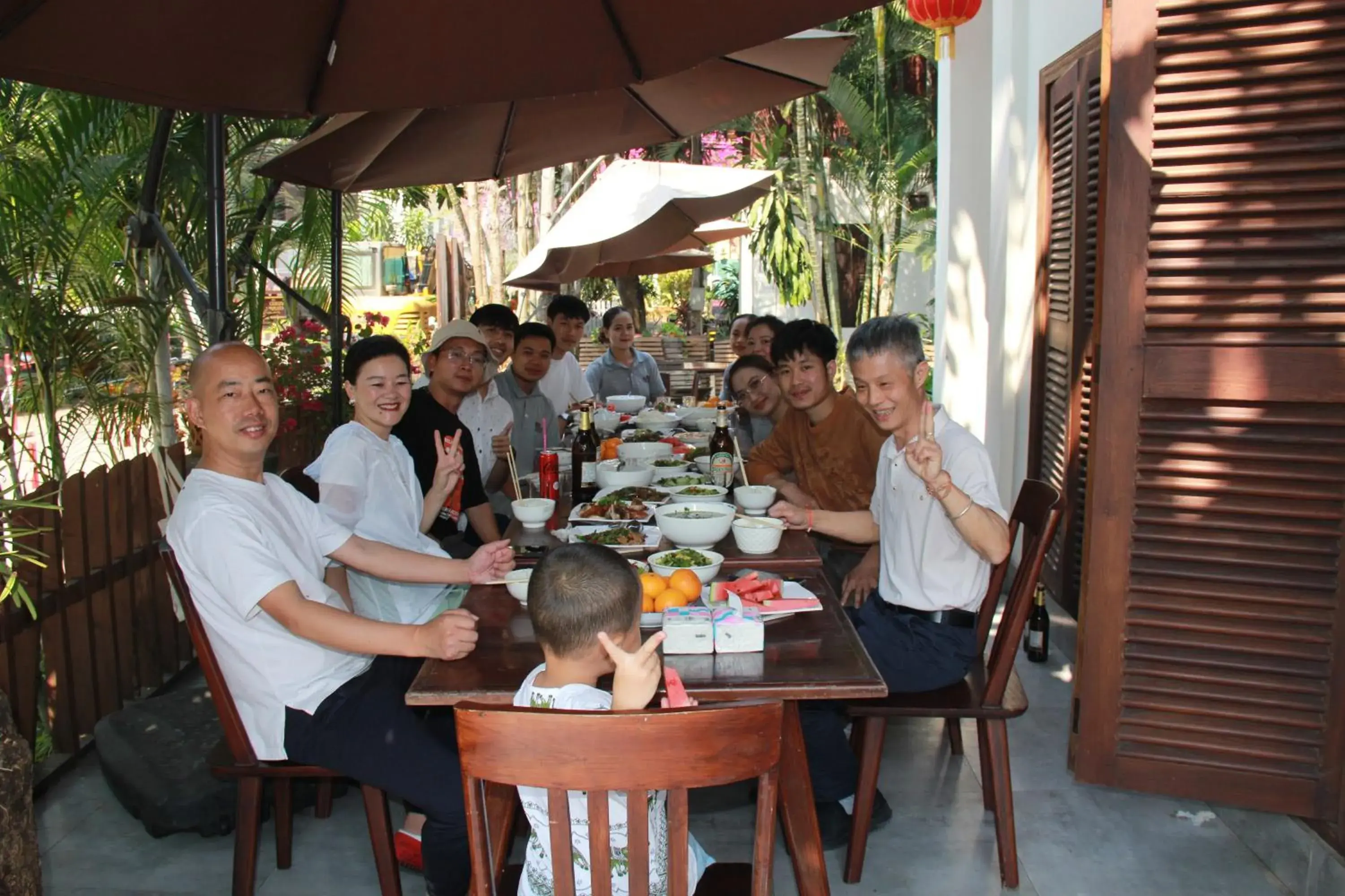 Restaurant/places to eat in wisdom mystery Hotel Restaurant/places to eat in wisdom mystery Hotel