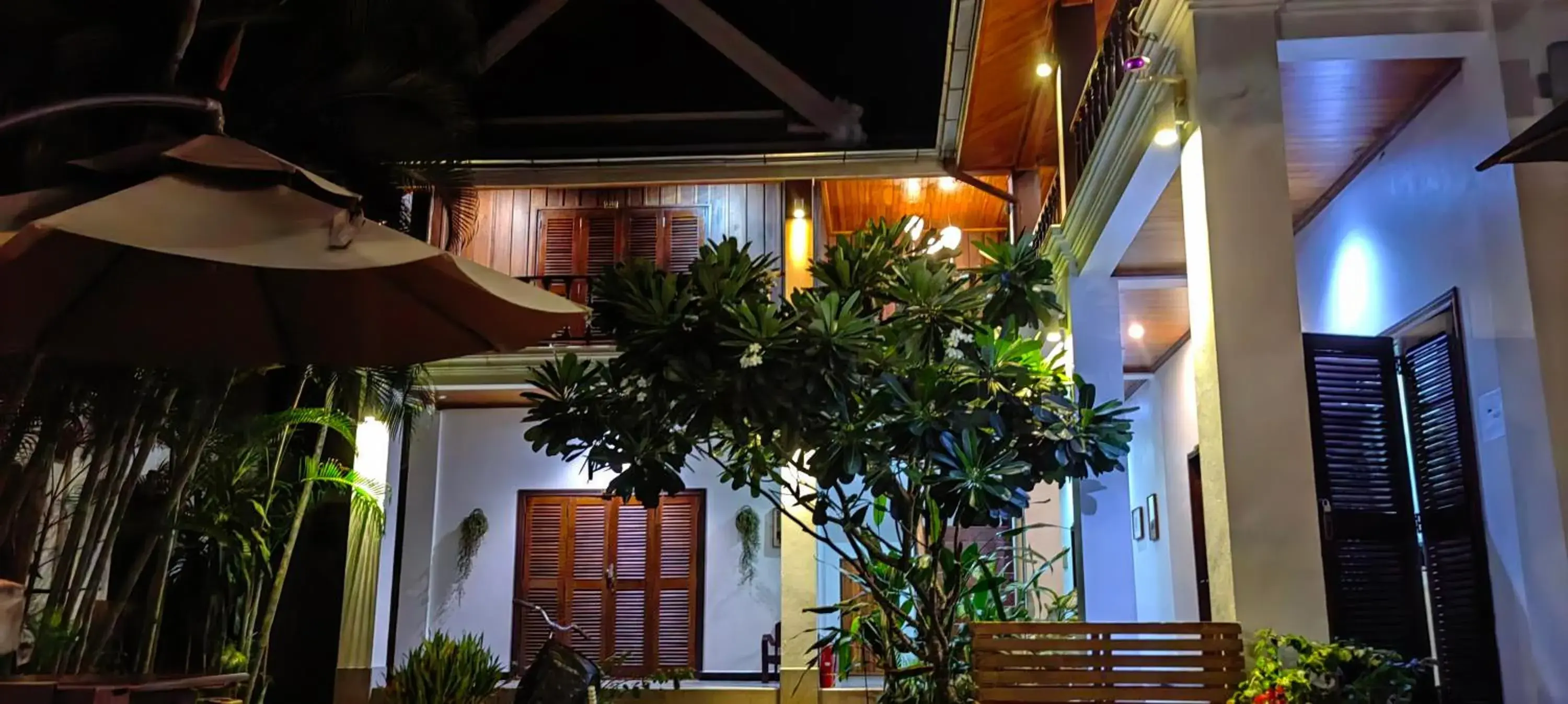 Property building in wisdom mystery Hotel Property building in wisdom mystery Hotel