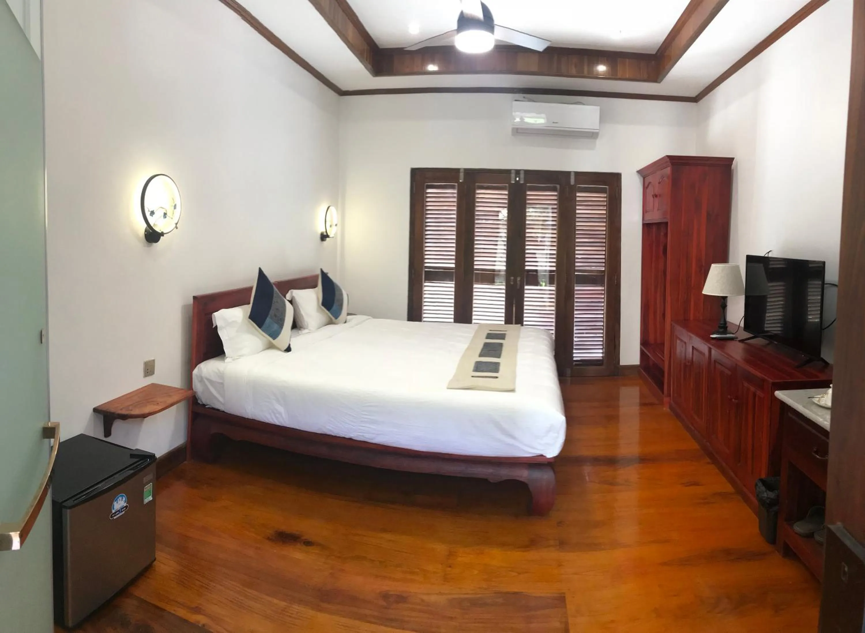 Deluxe Double Room in wisdom mystery Hotel