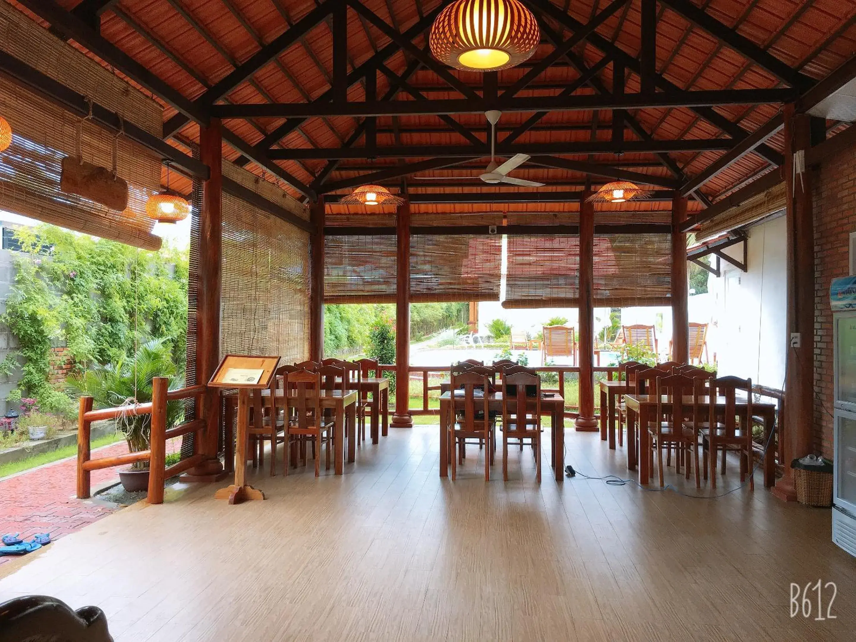 Restaurant/places to eat in Phu Quoc Bungalow Yen Thanh Restaurant/places to eat in Phu Quoc Bungalow Yen Thanh