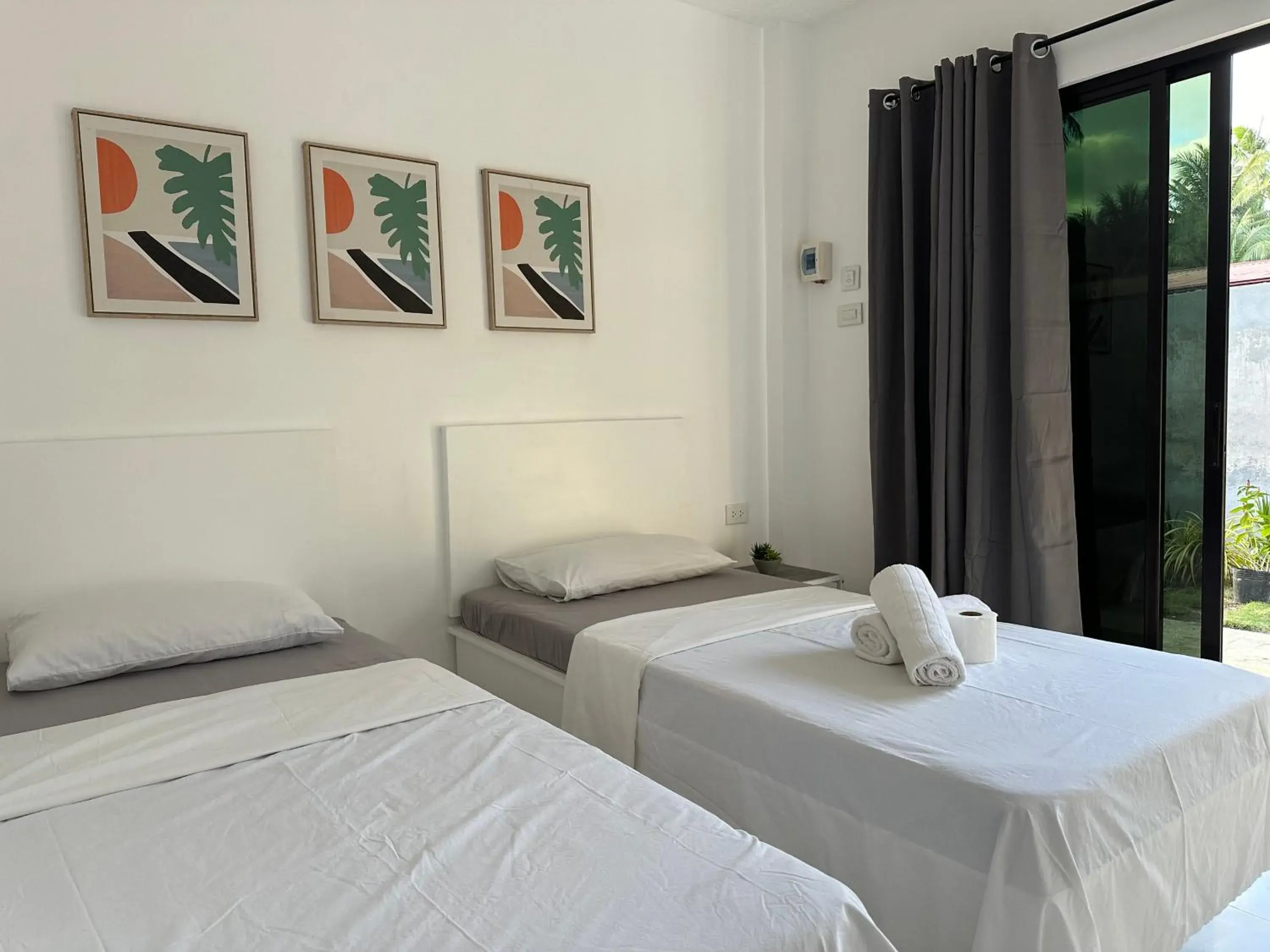 Bed in Sea View Resort Bed in Sea View Resort