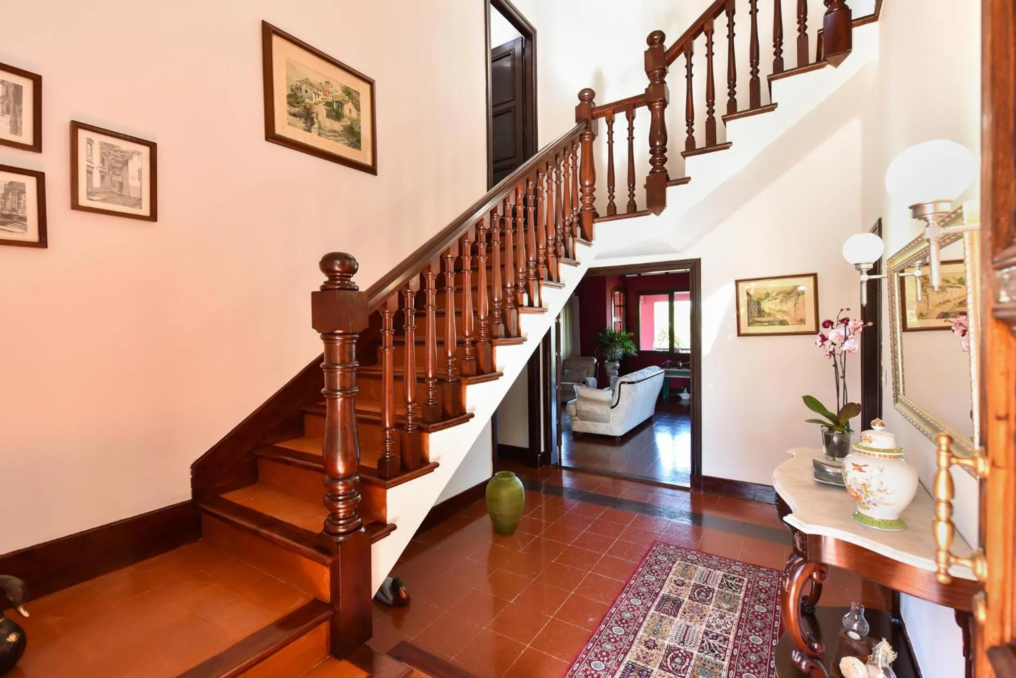 Area and facilities in Finca Madroñal with Pool in Gran Canaria by VillaGranCanaria