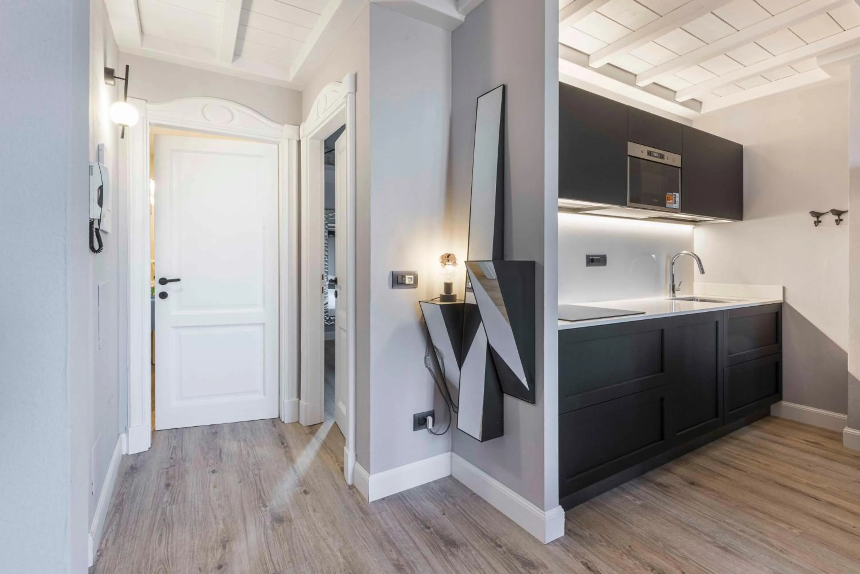 Kitchen or kitchenette in Giglio di Firenze by Mmega