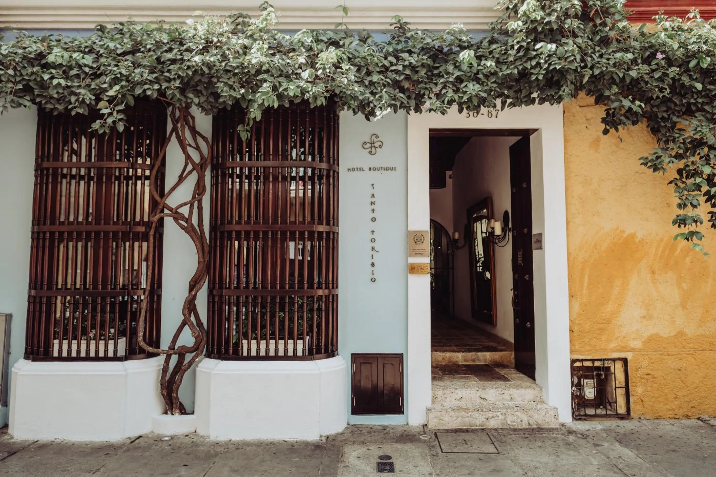 Property building in Hotel Boutique Santo Toribio