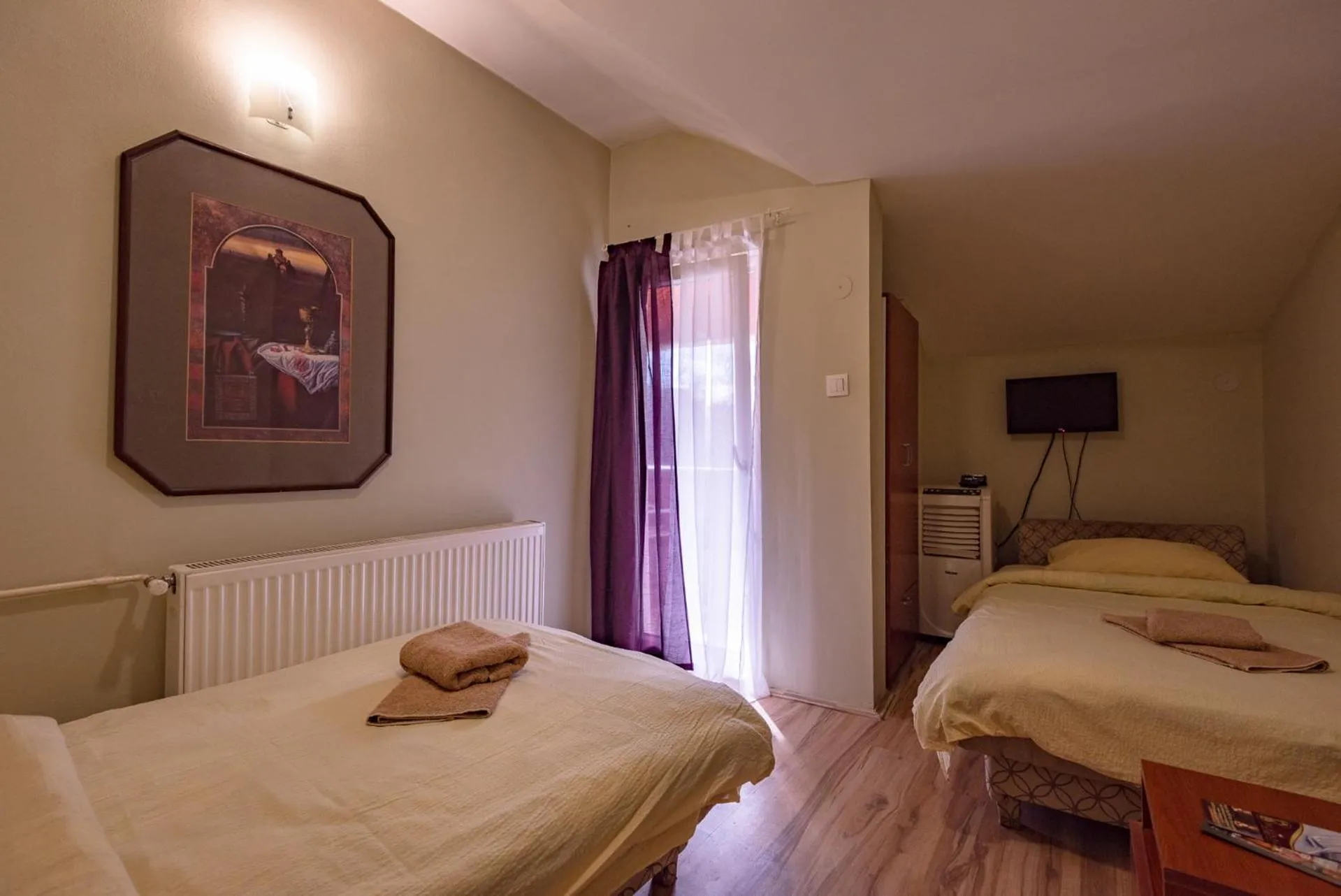Bed in B&B Bebinac