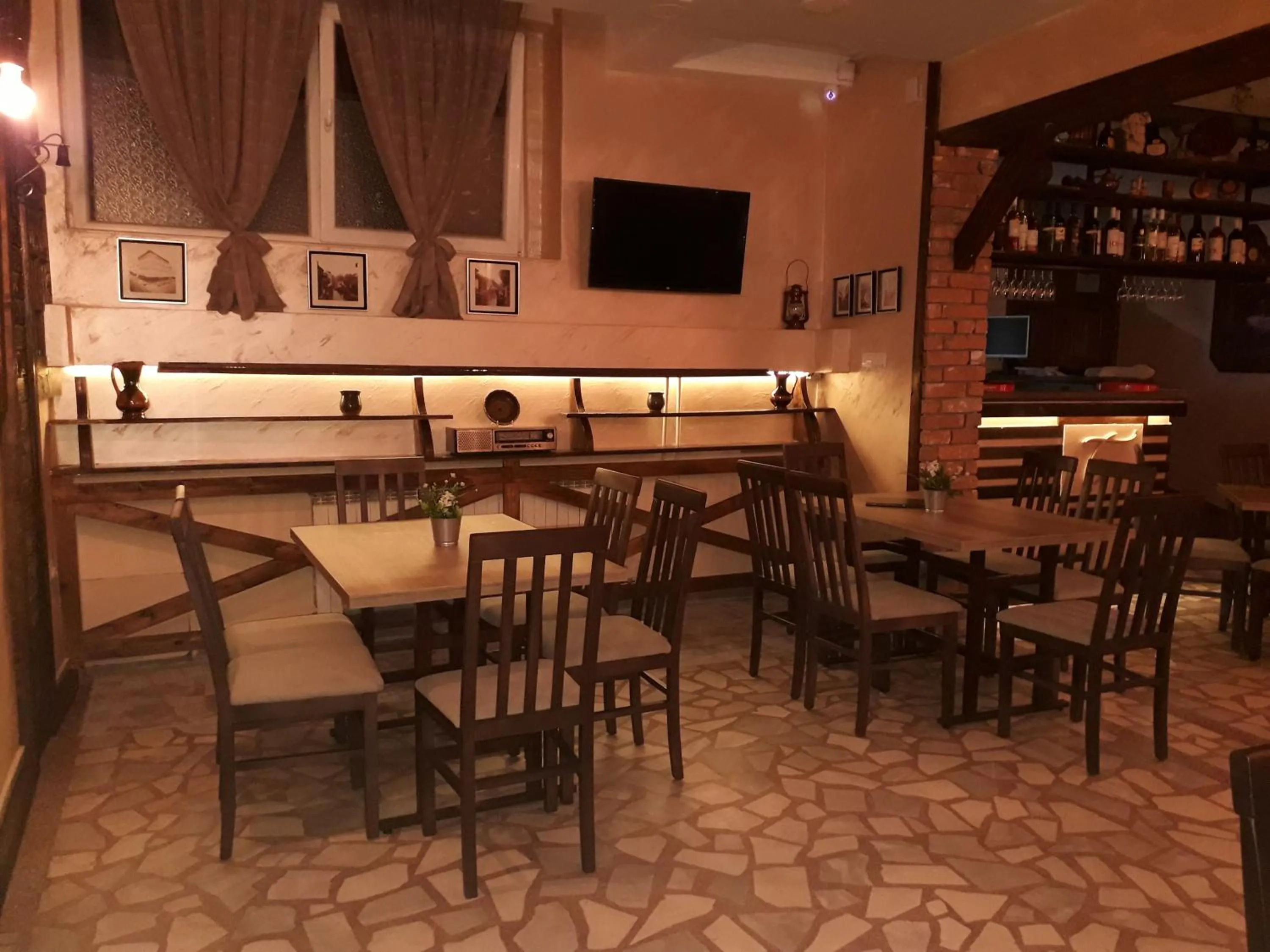Restaurant/places to eat in B&B Bebinac