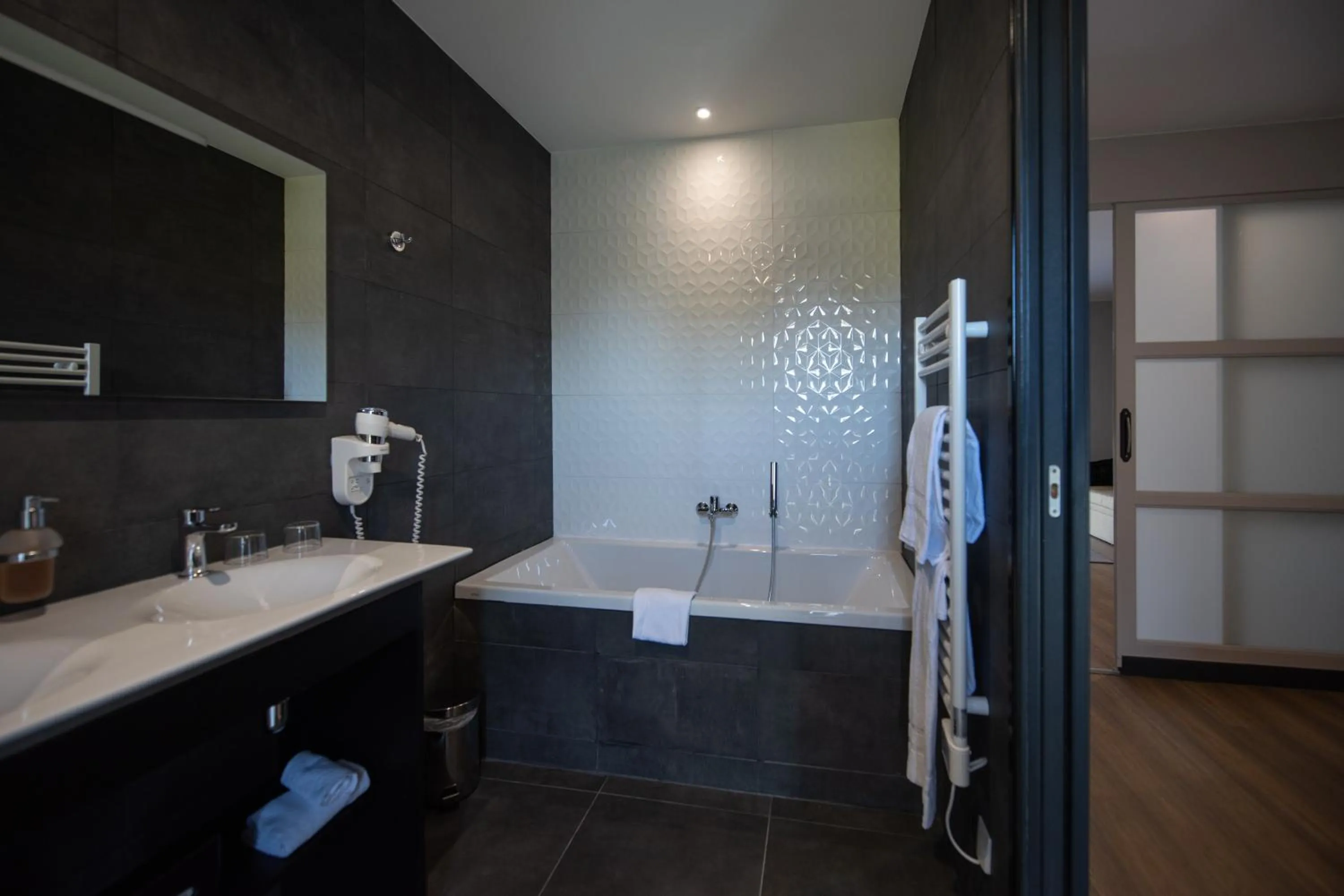 Bathroom in Domaine de Larchey