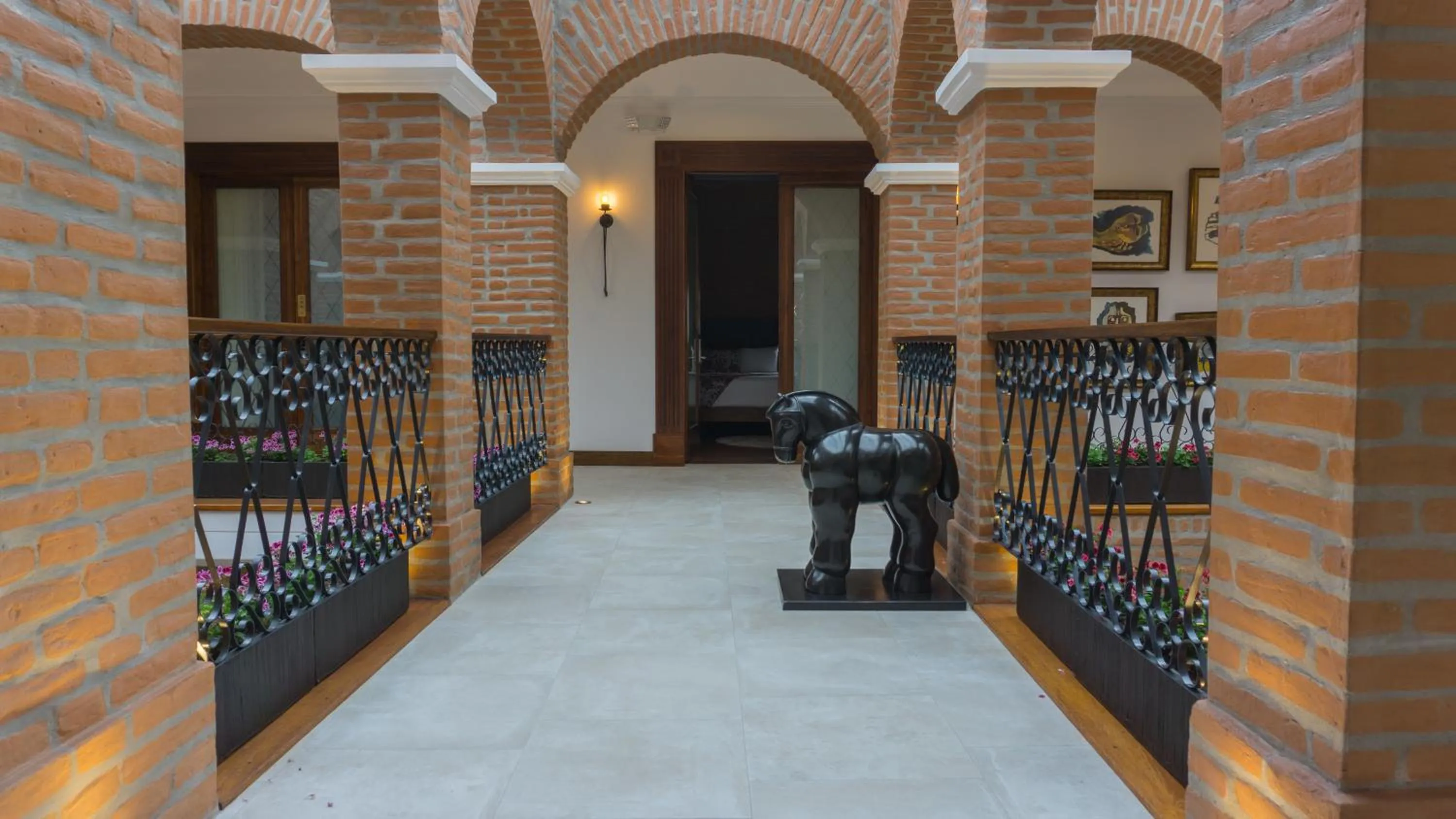 Decorative detail in Hotel Otavalo by Art Hotels