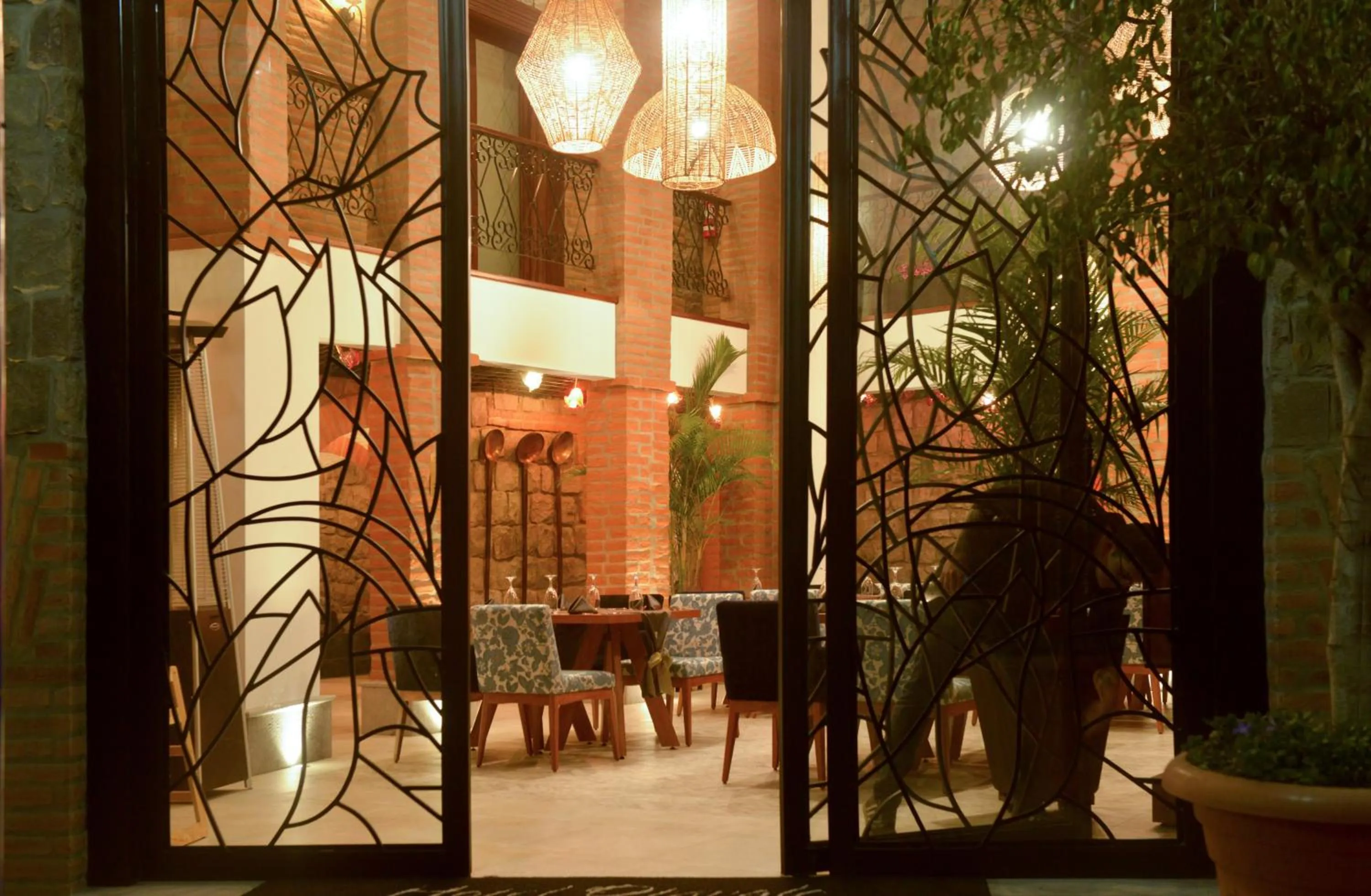 Restaurant/places to eat in Hotel Otavalo by Art Hotels