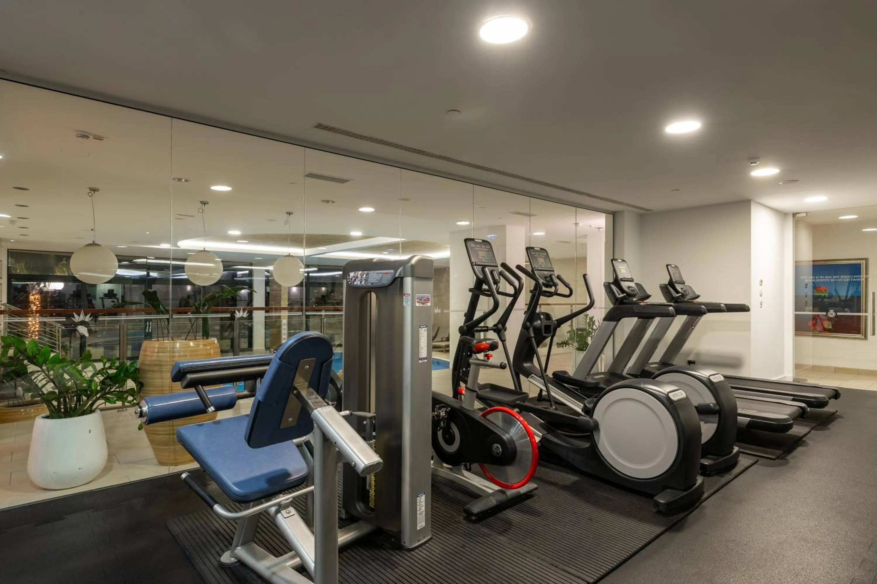 Fitness centre/facilities in Royal Palm Hotel