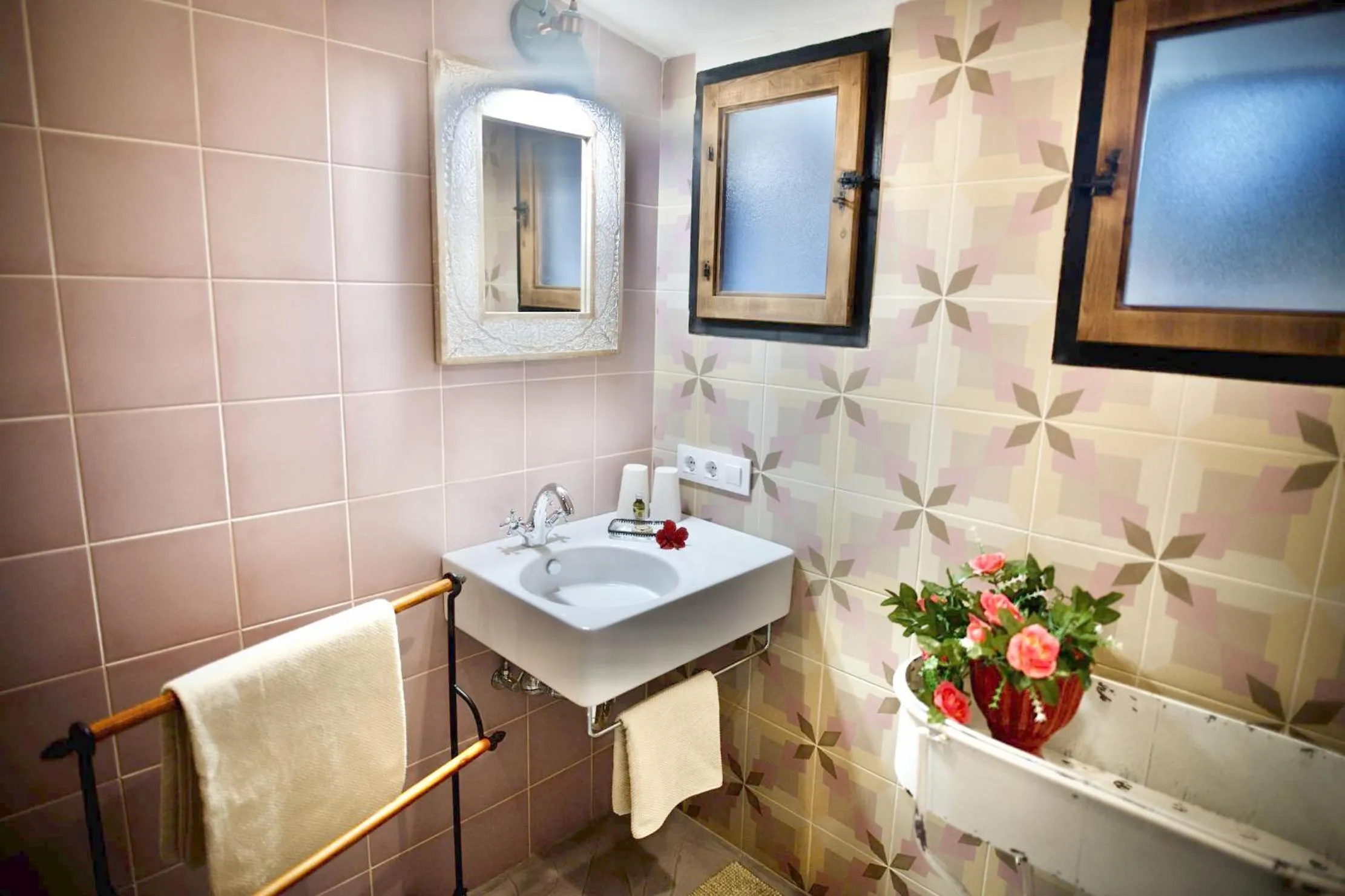 Bathroom in Boutique Hotel Rancho Los Lobos