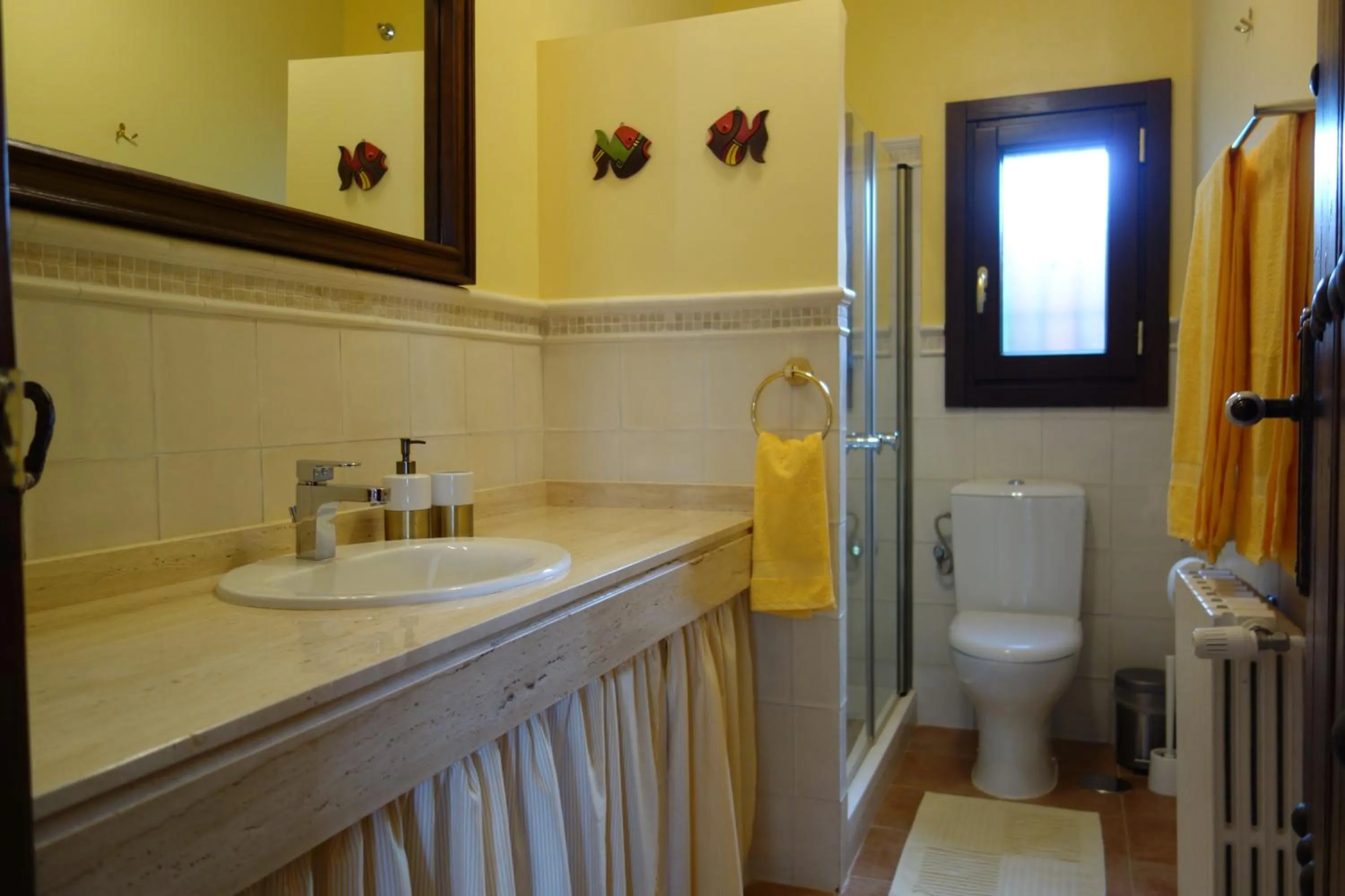 Bathroom in La Escondida Ronda, B&B