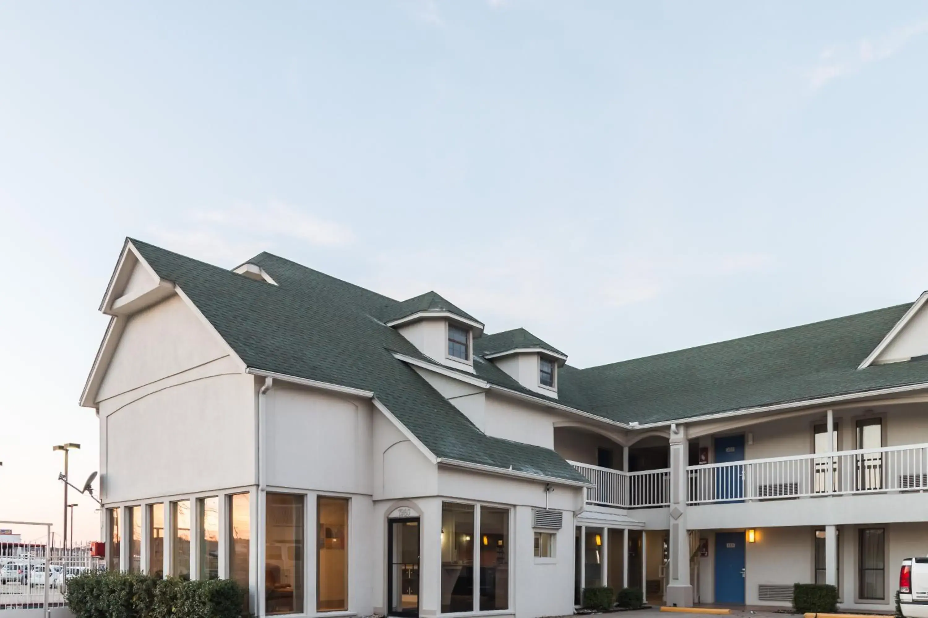 Facade/entrance in Motel 6-Fort Worth, TX - White Settlement Facade/entrance in Motel 6-Fort Worth, TX - White Settlement
