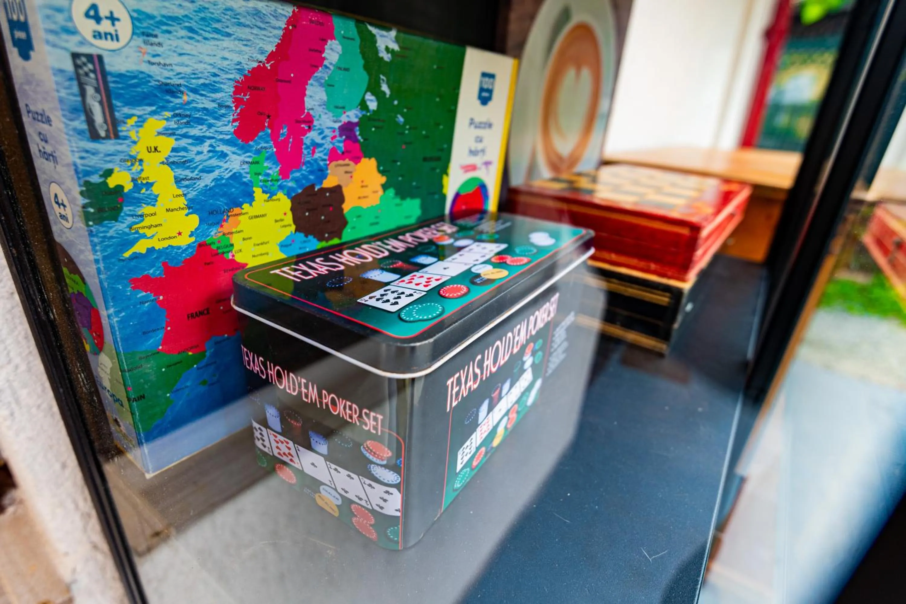 iVAVev IS US ByTheSea EforieSud