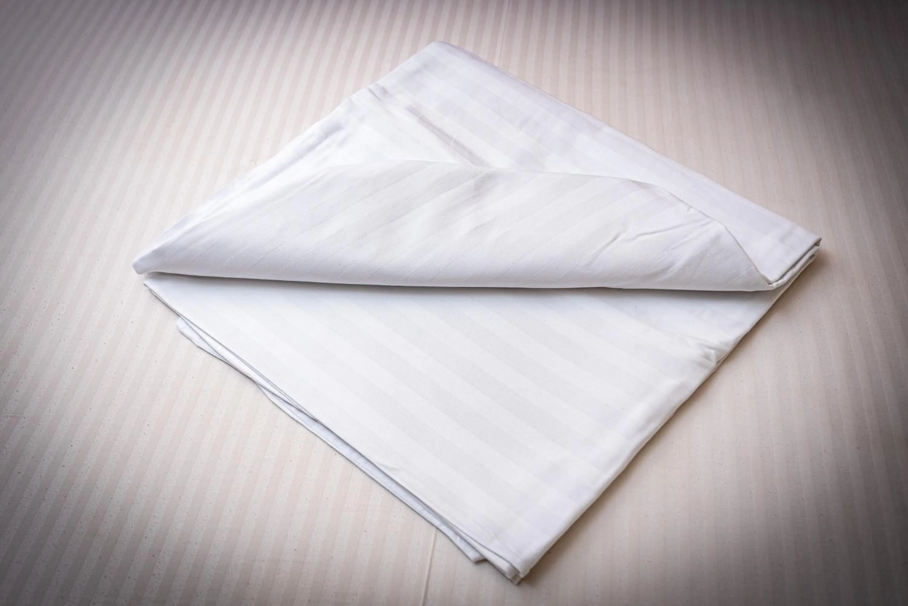 iVAVev IS US ByTheSea EforieSud