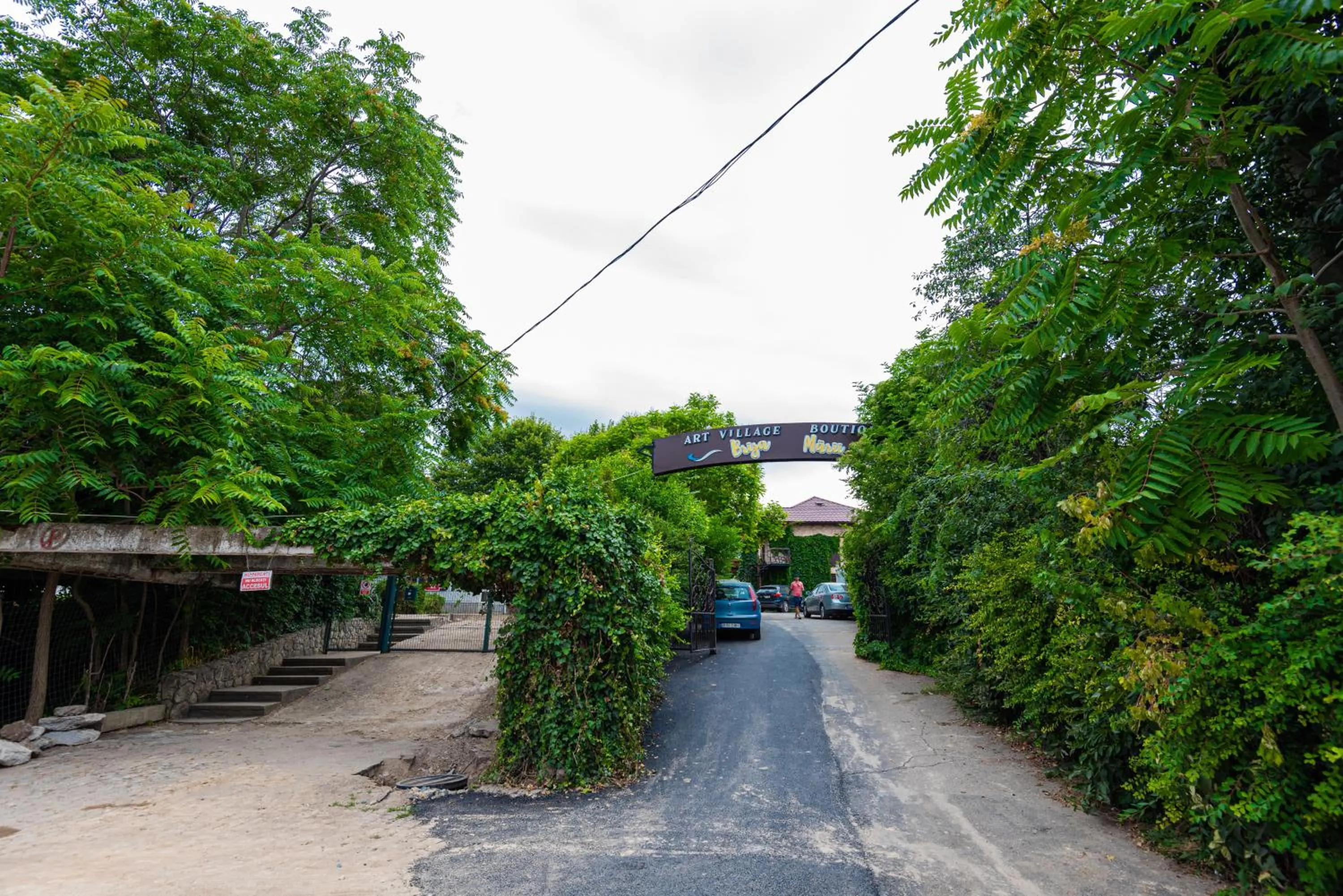 iVAVev IS US ByTheSea EforieSud