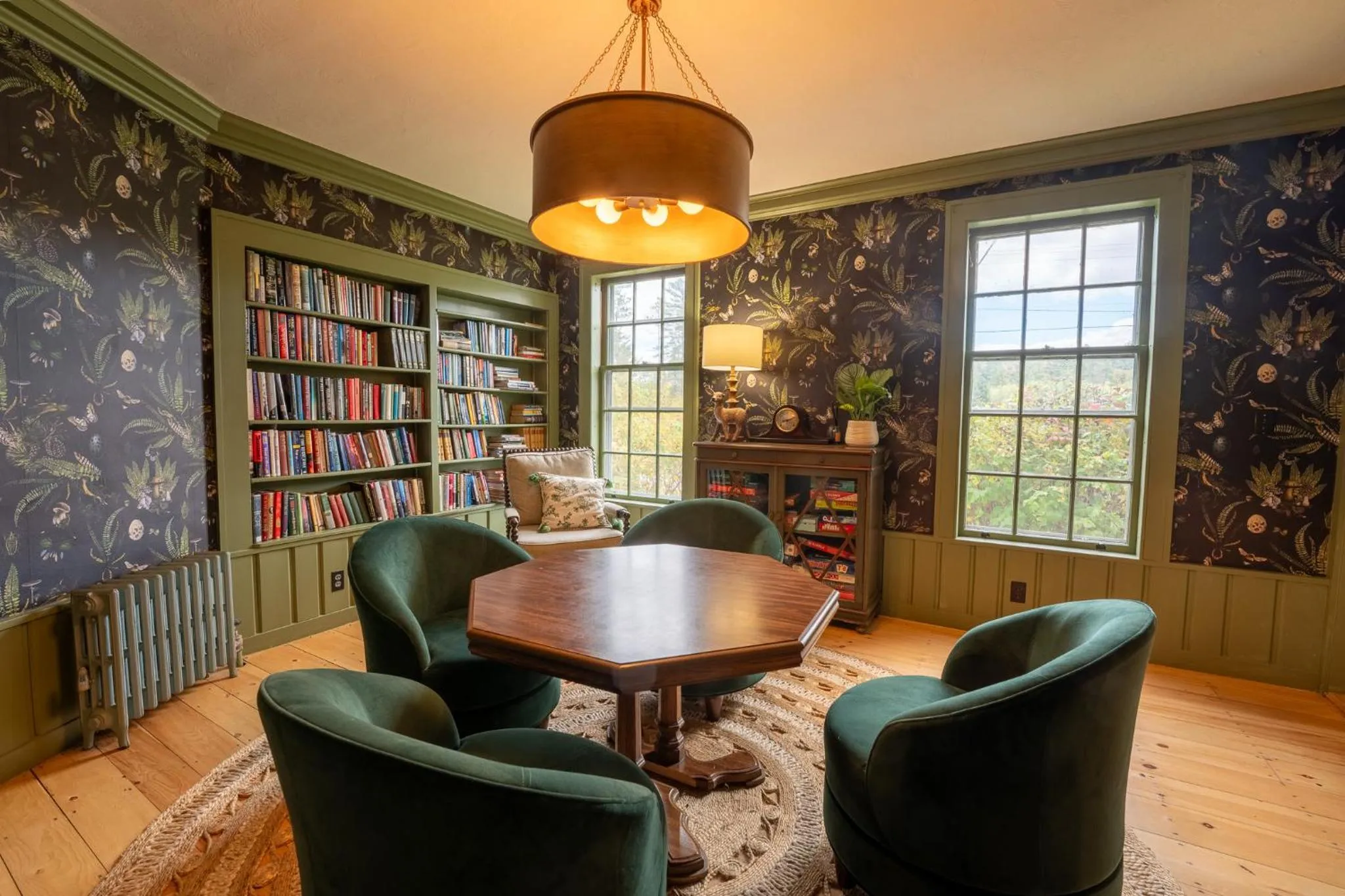 Library in Franconia Inn