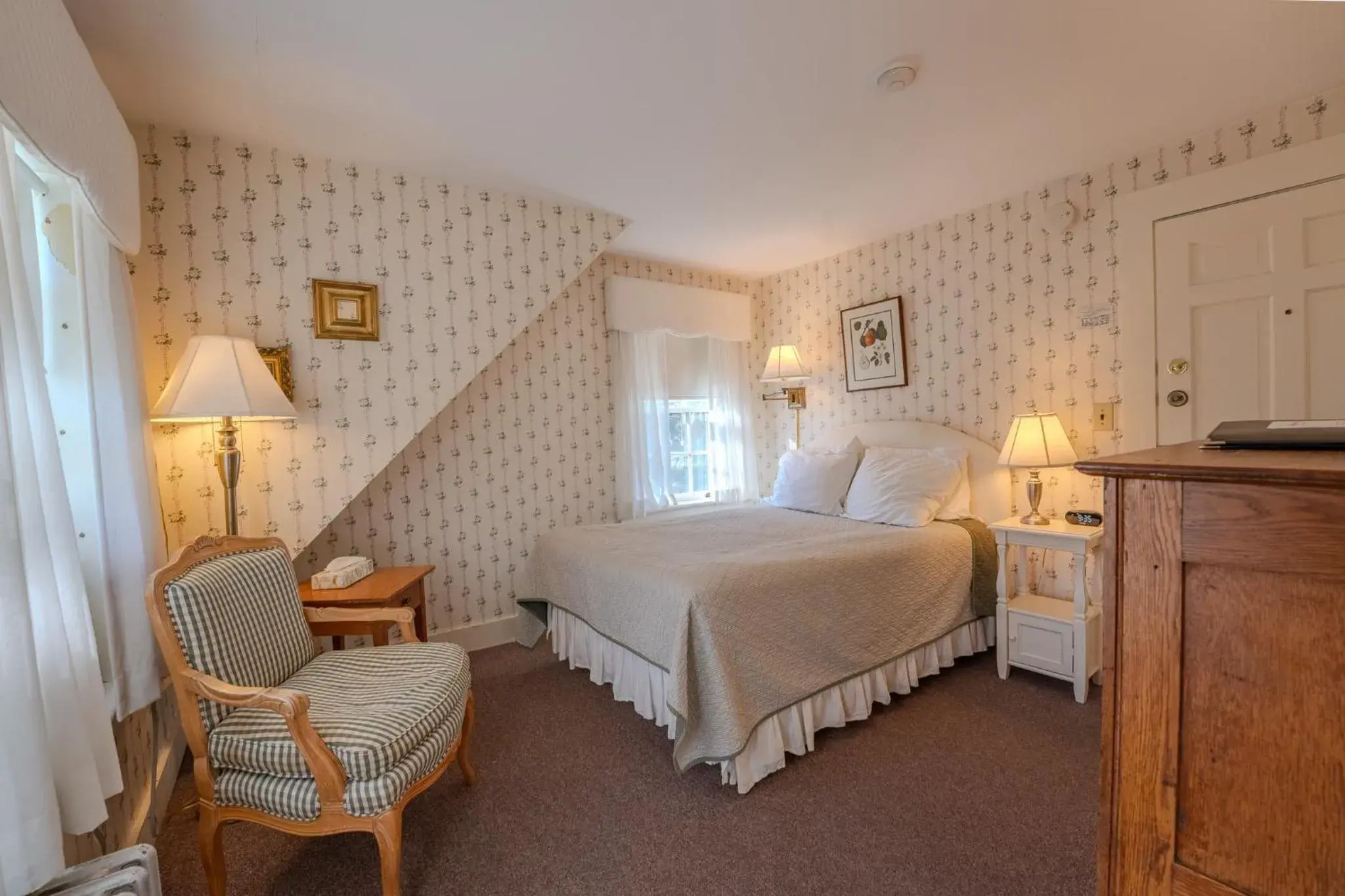 Double Room in Franconia Inn Double Room in Franconia Inn