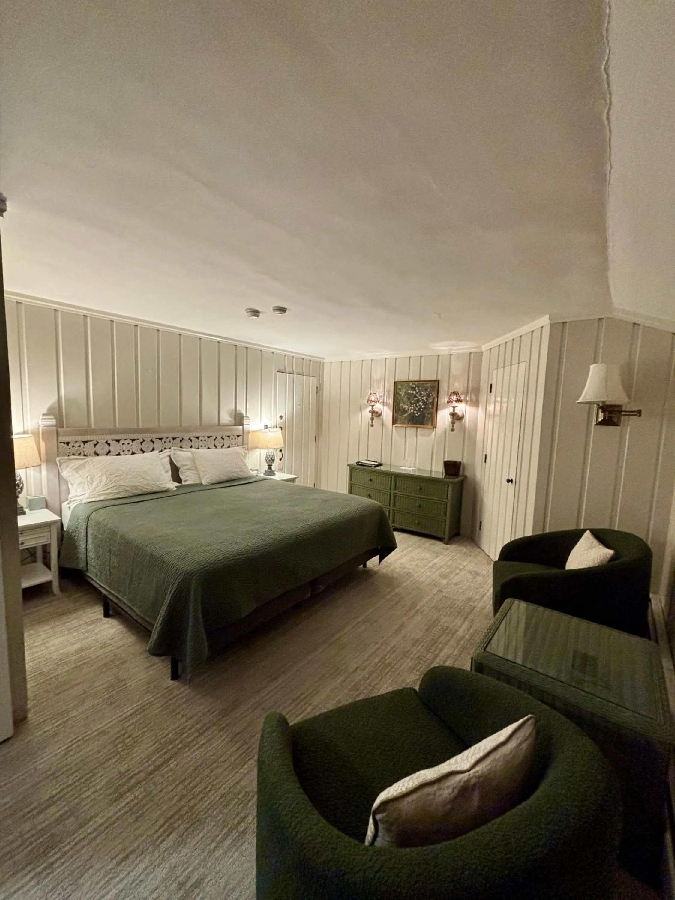 Bedroom, Bed in Franconia Inn