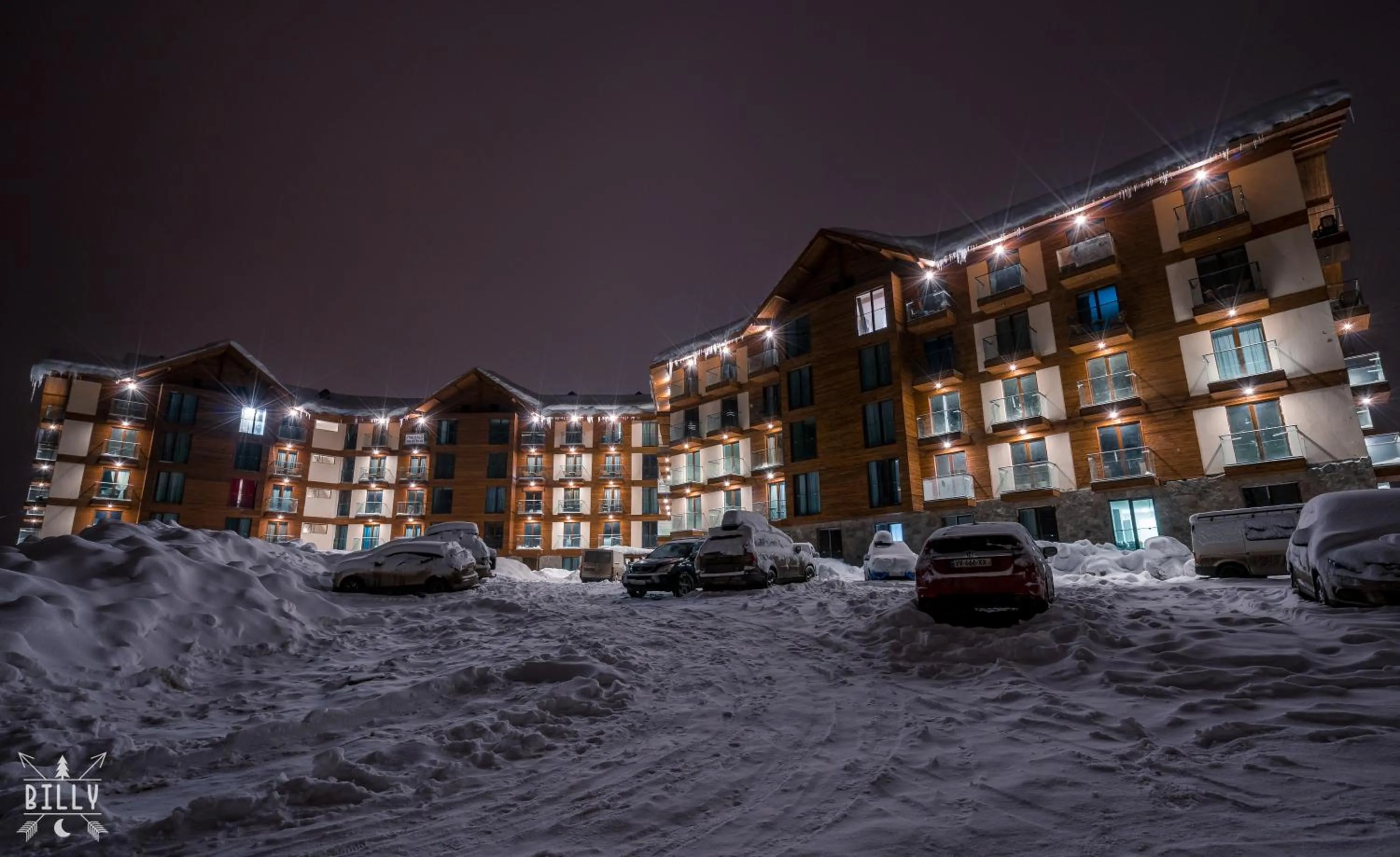 Property building in Nino's Rooms