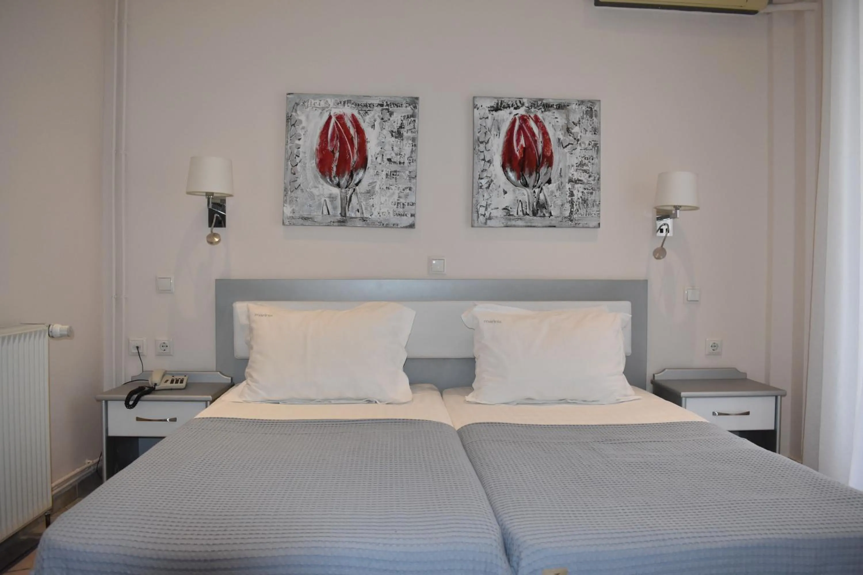 Marinis Boutique Rooms