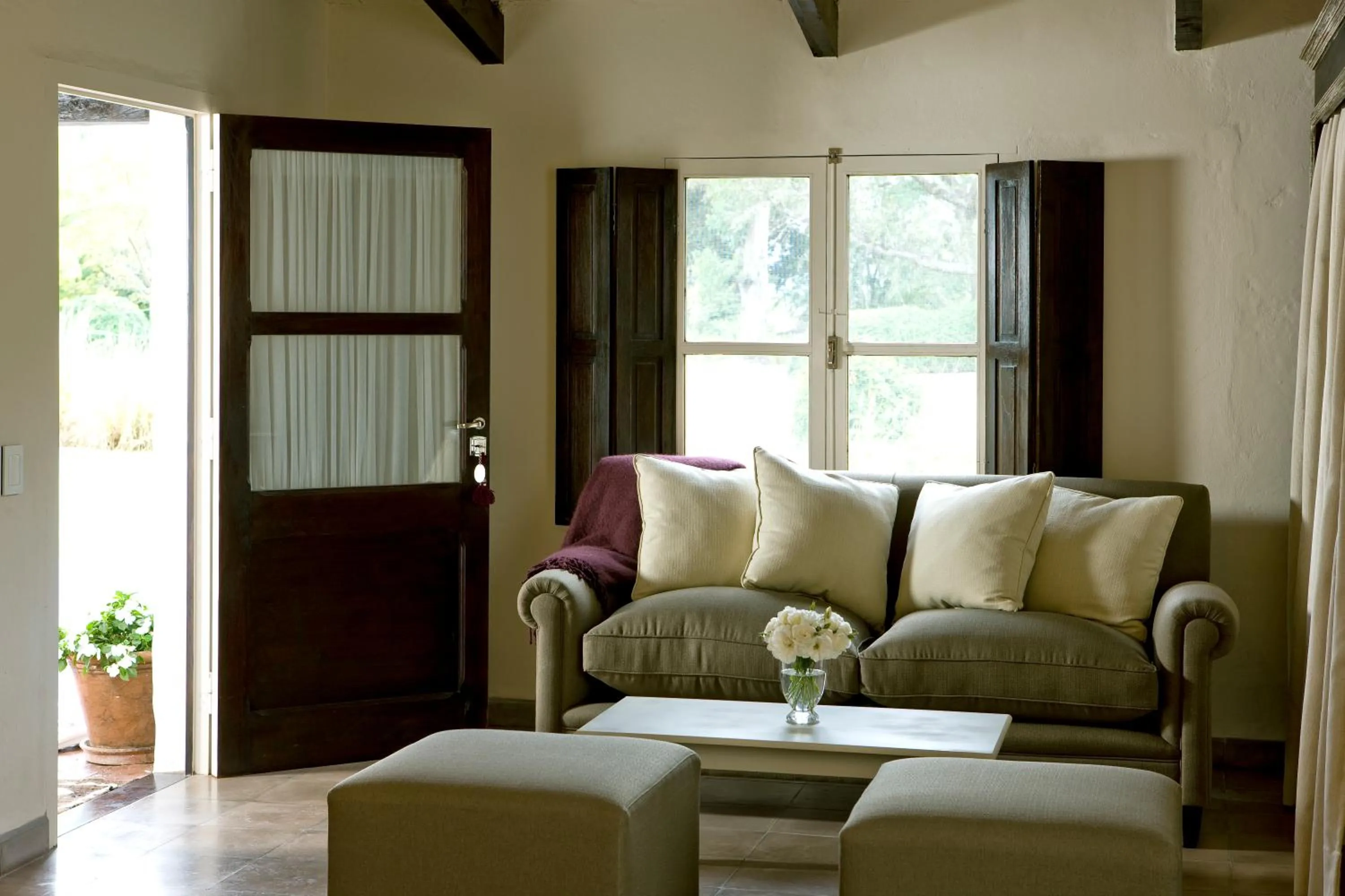 Seating area in House of Jasmines Relais & Châteaux
