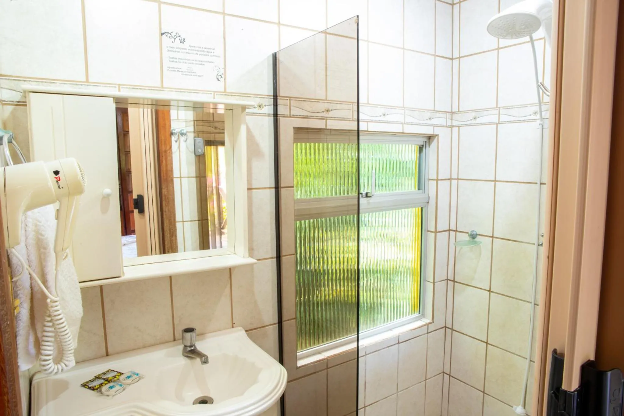 Bathroom in Pousada Mares do Santinho